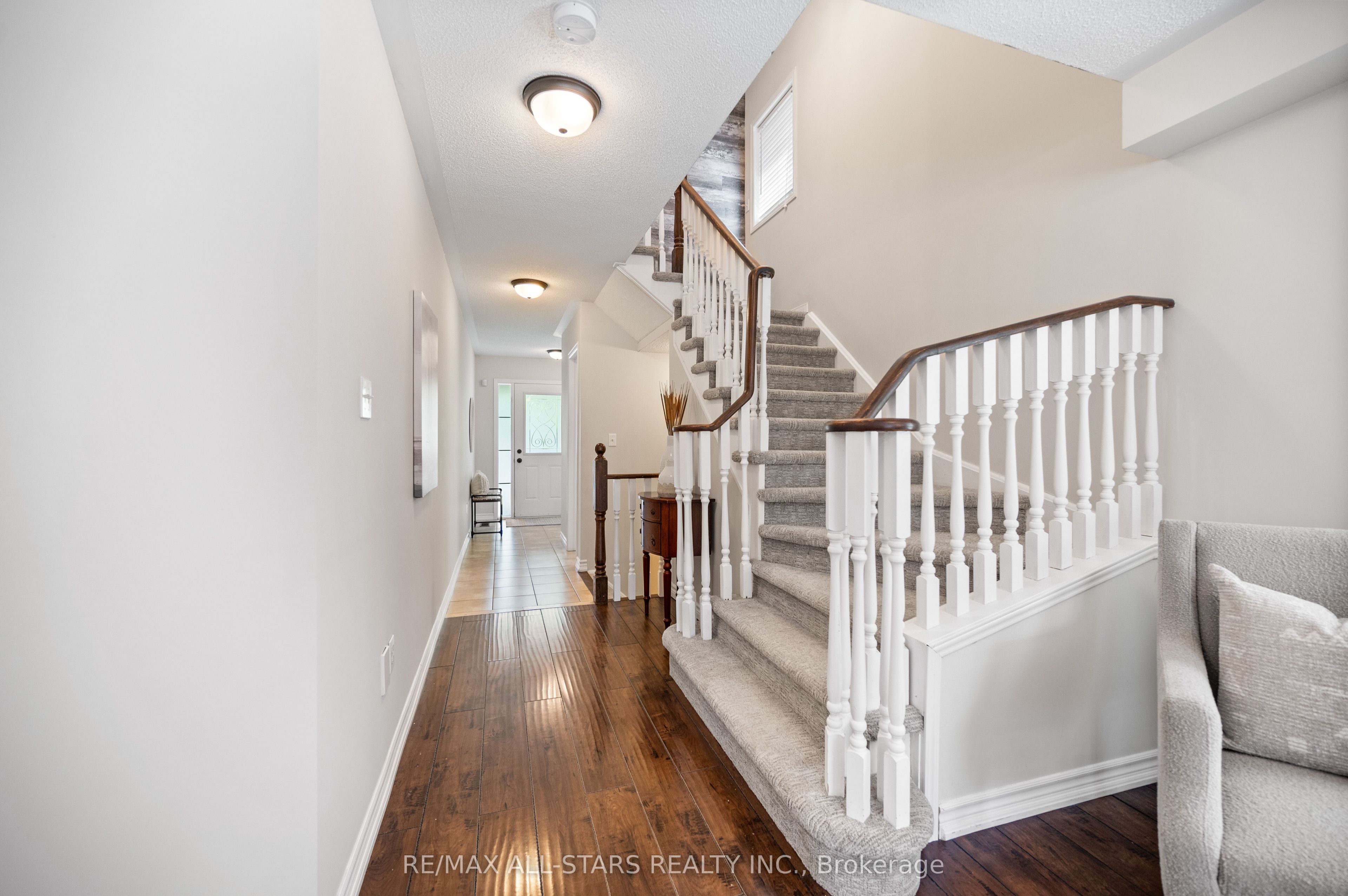 195 Richard Underhill Avenue, Whitchurch-Stouffville, ON L4A 0Z4