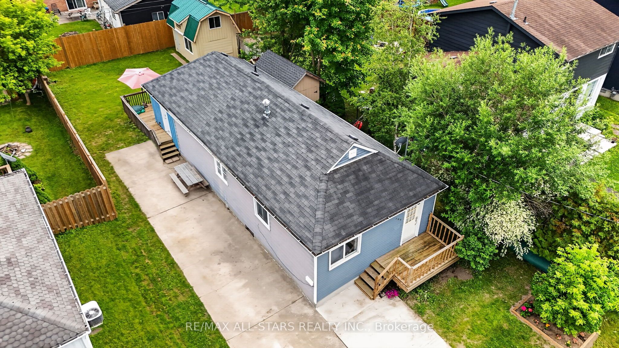 329 Lakeview Boulevard, Georgina, ON L4P 2Y6