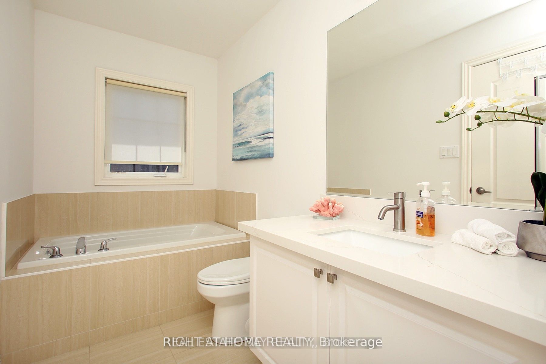 25 Sibella Way, Vaughan, ON L4H 3V6
