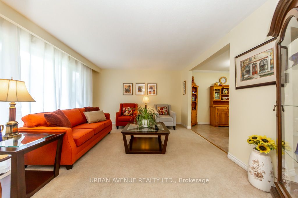 579 Rupert Avenue, Whitchurch-Stouffville, ON L4A 1W2