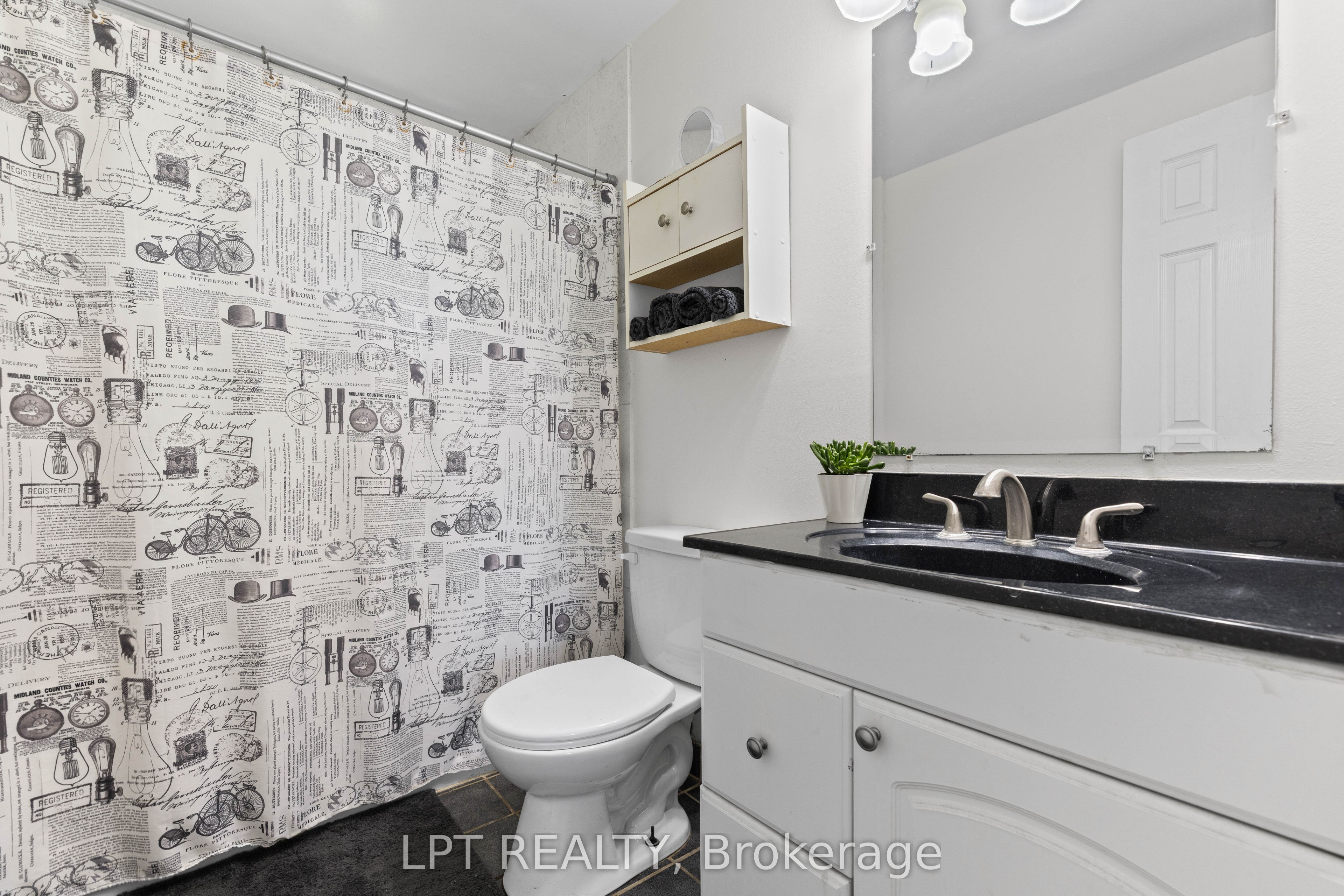2743 Lockhart Road, Innisfil, ON L9S 3G2