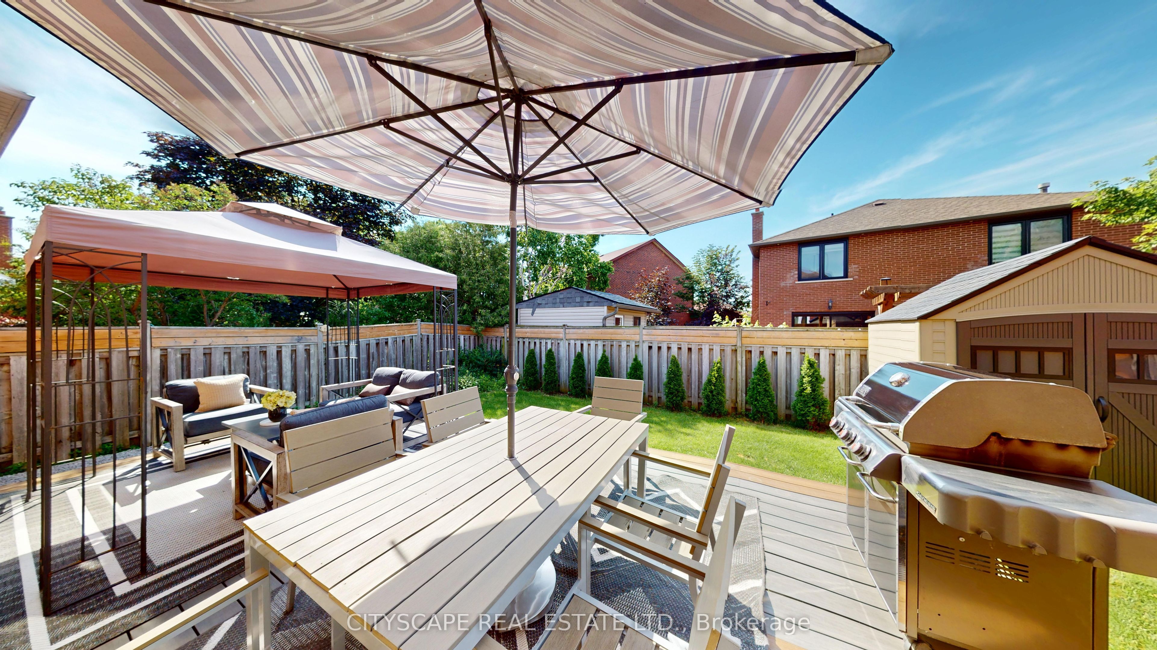 17 Badessa Circle, Vaughan, ON L4J 6E7
