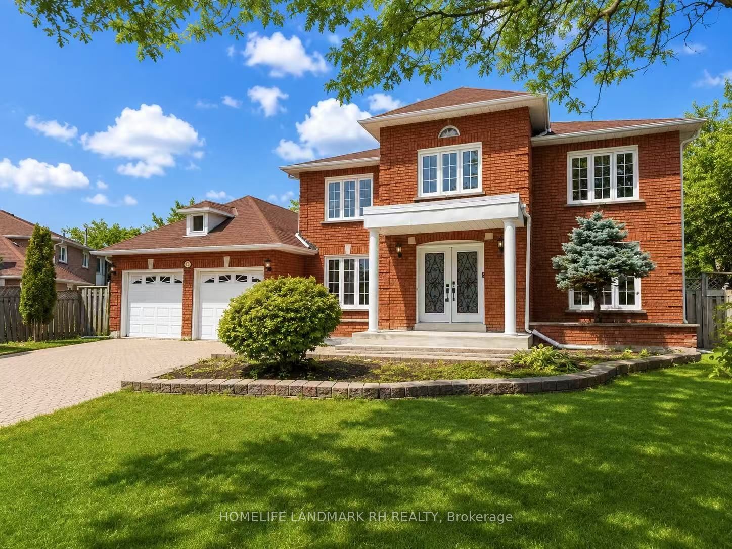12 Doulton Court, Markham, ON L3R 8N8
