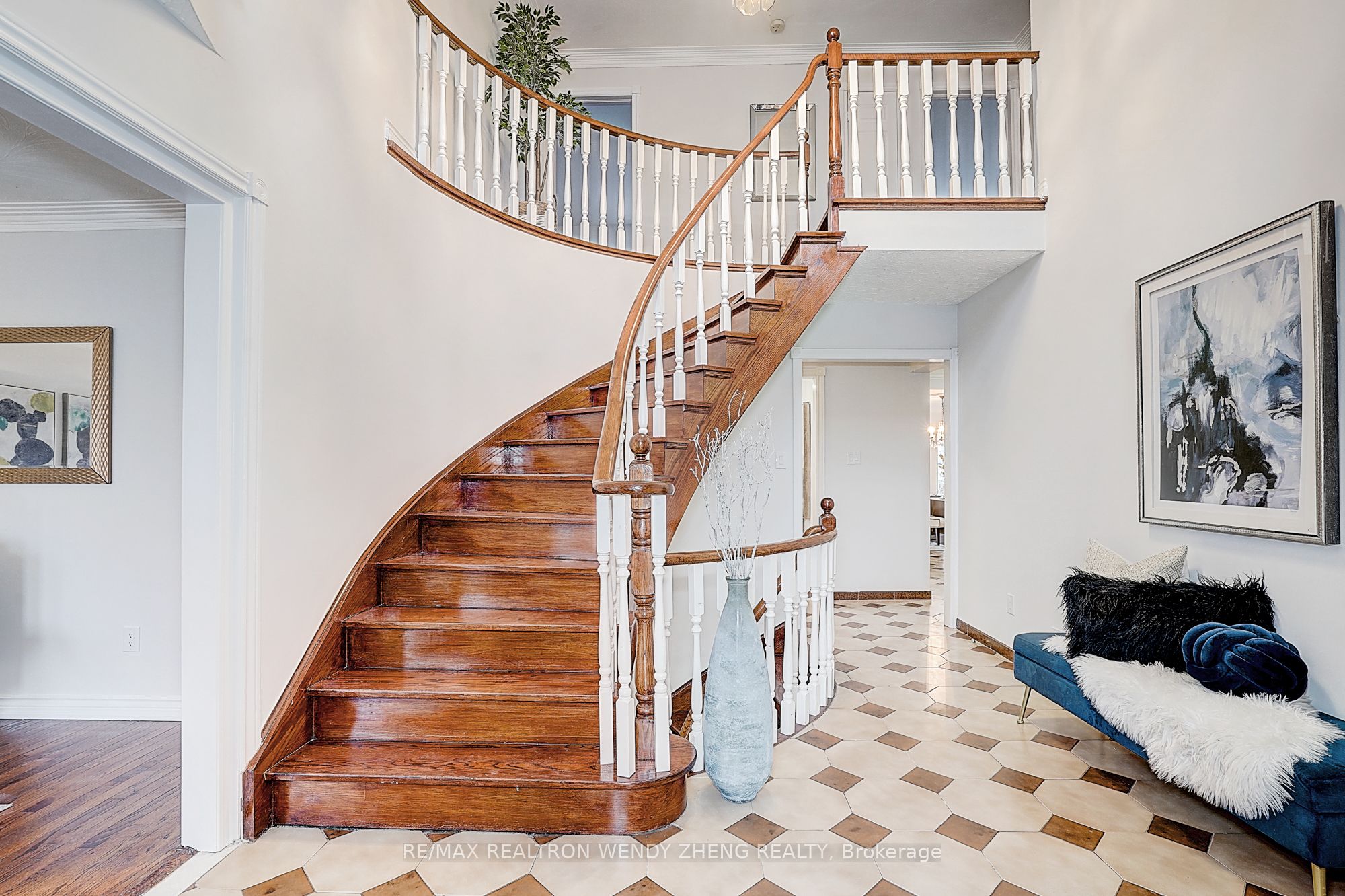 60 Birch Avenue, Richmond Hill, ON L4C 6C6