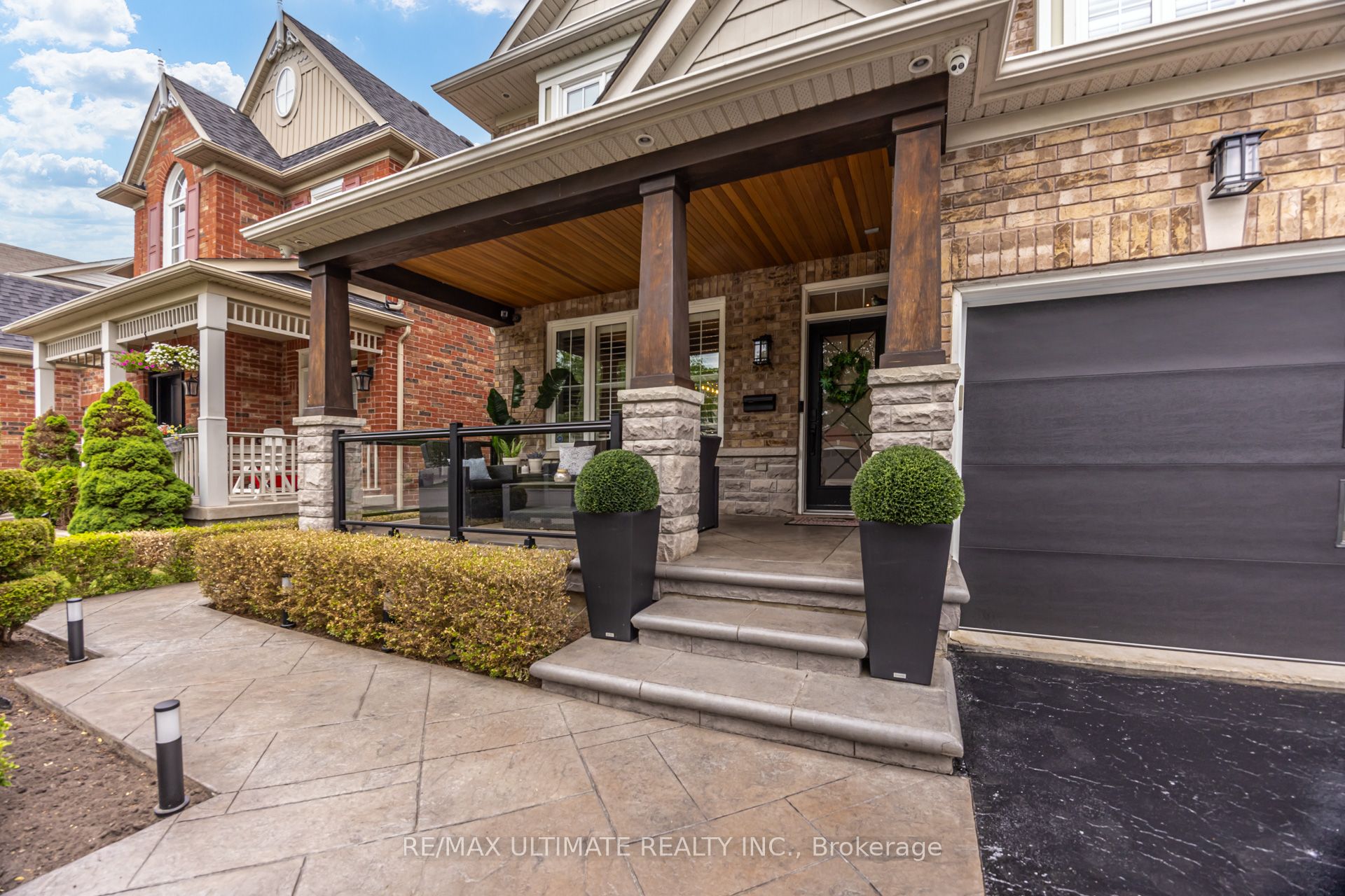 192 Robirwin Street, Whitchurch-Stouffville, ON L4A 0V6