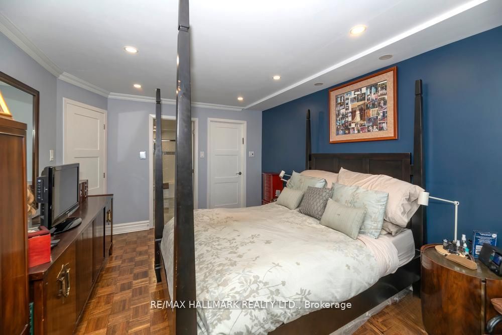 7601 Bathurst Street 1004, Vaughan, ON L4J 4H5