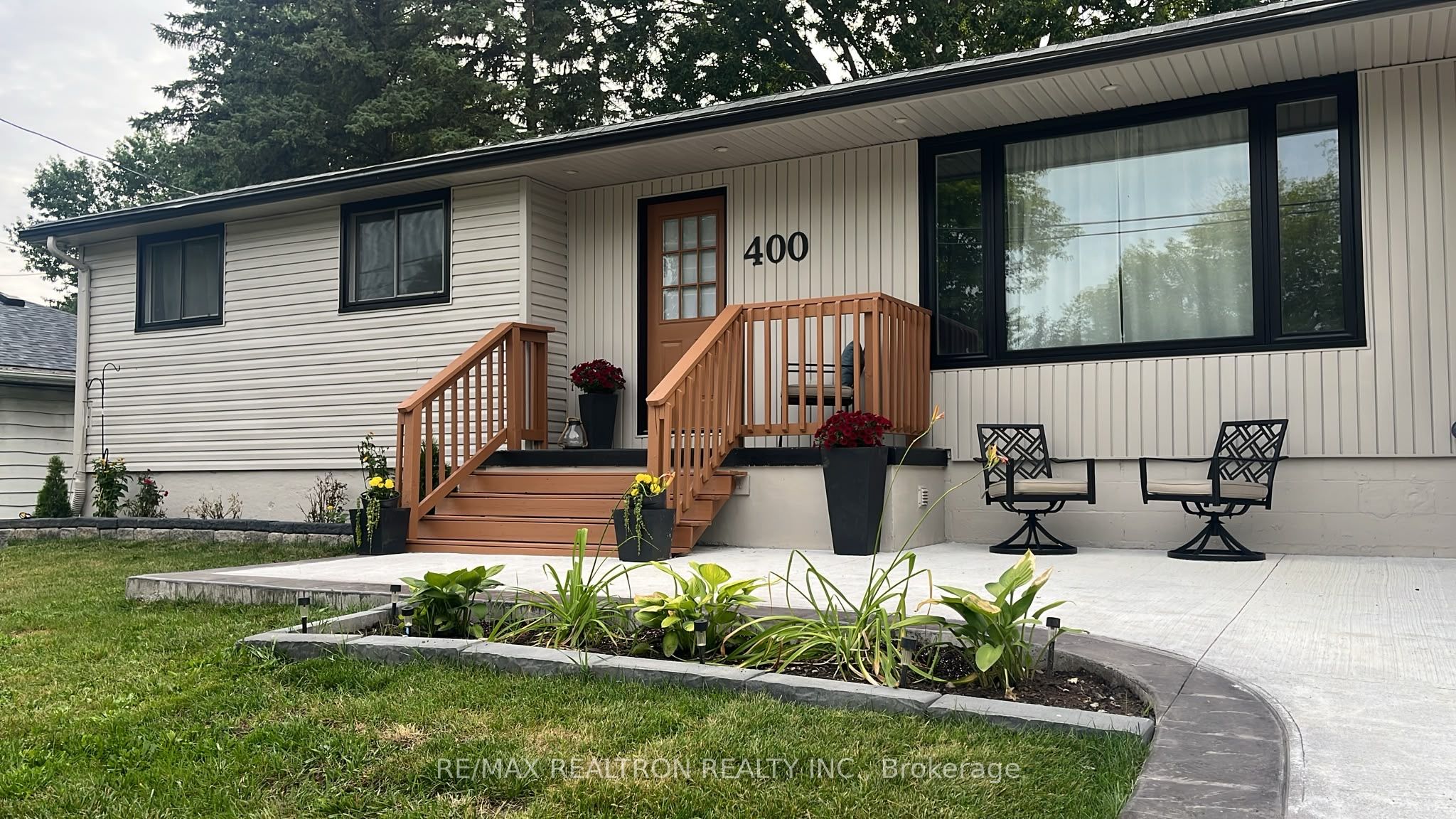 400 Dayfoot Street, New Tecumseth, ON L0G 1A0