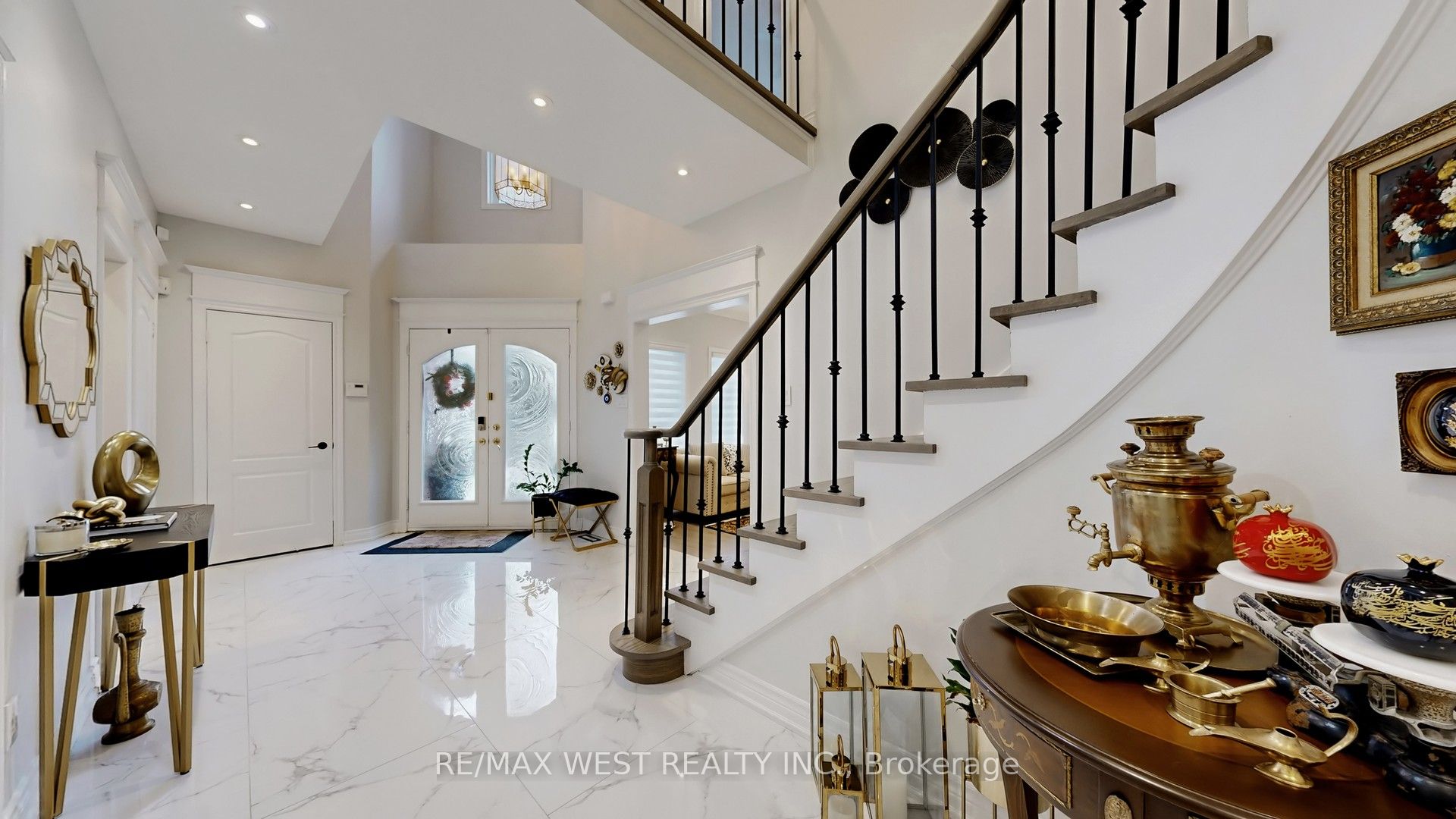 31 Mulholland Drive, Vaughan, ON L4J 7T7