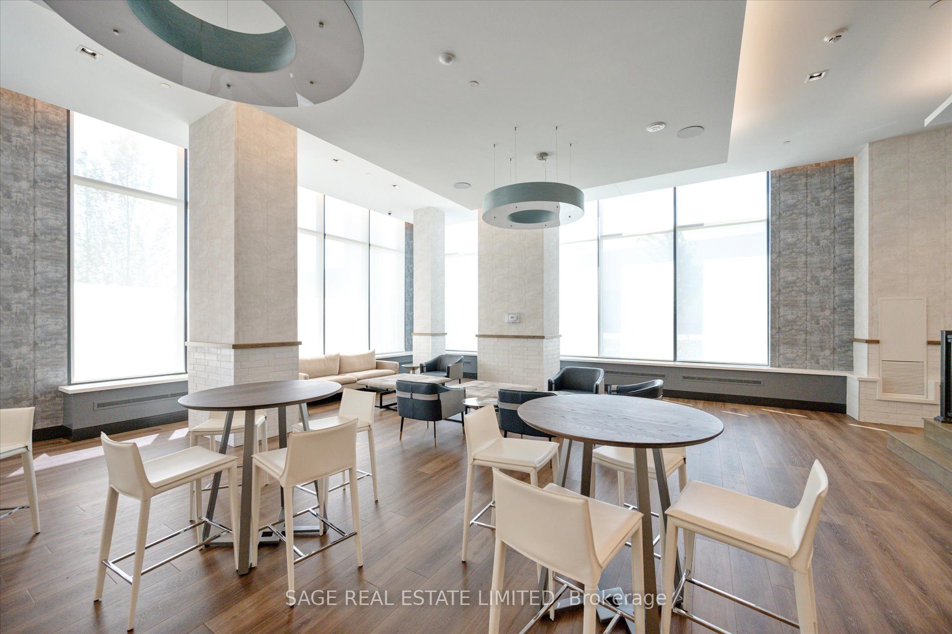 9000 Jane Street 2518, Vaughan, ON L4K 0M6
