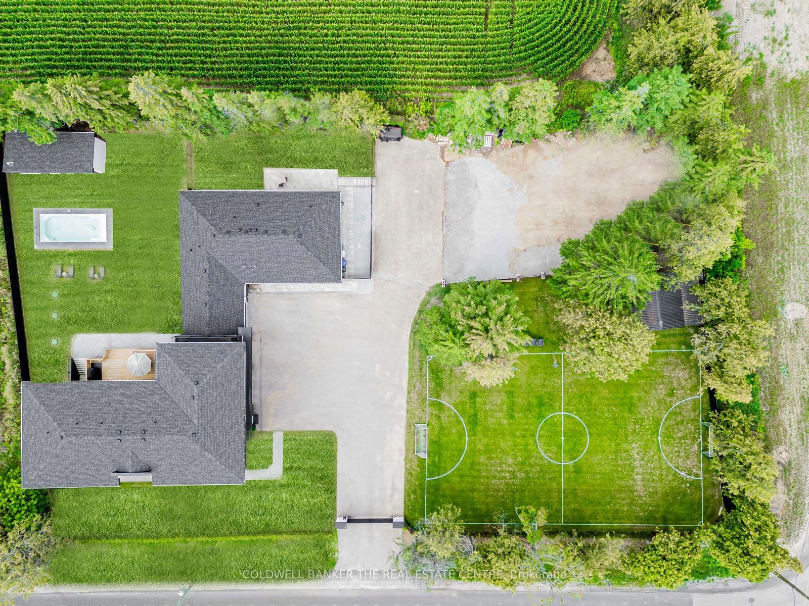 2166 10th Side Road, Bradford West Gwillimbury, ON L3Z 2K9
