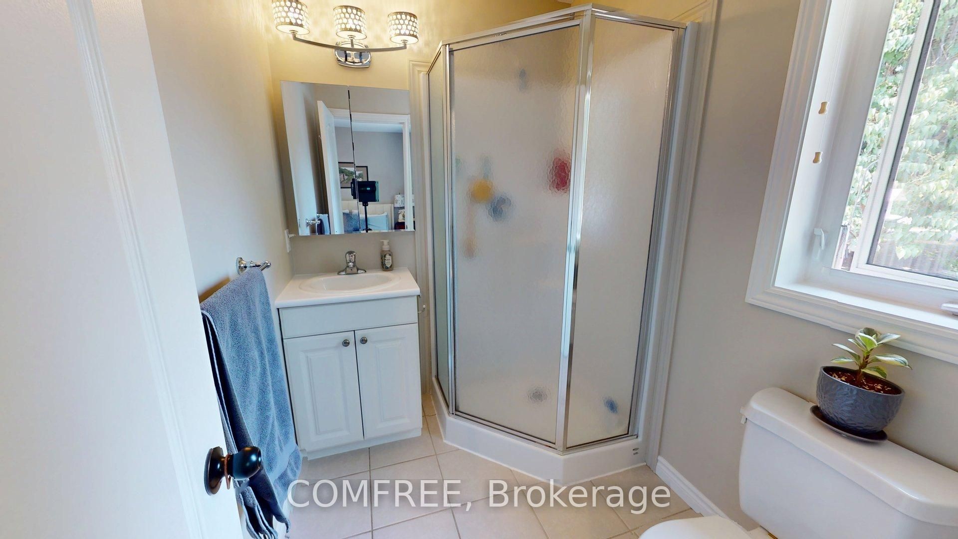 1680 Timmins Avenue, Innisfil, ON L9S 1S8