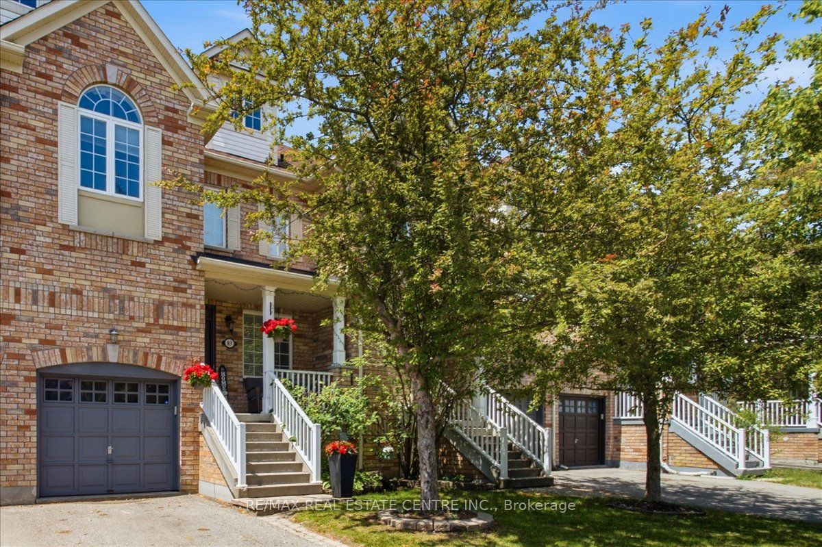 83 Limeridge Street, Aurora, ON L4G 7X9