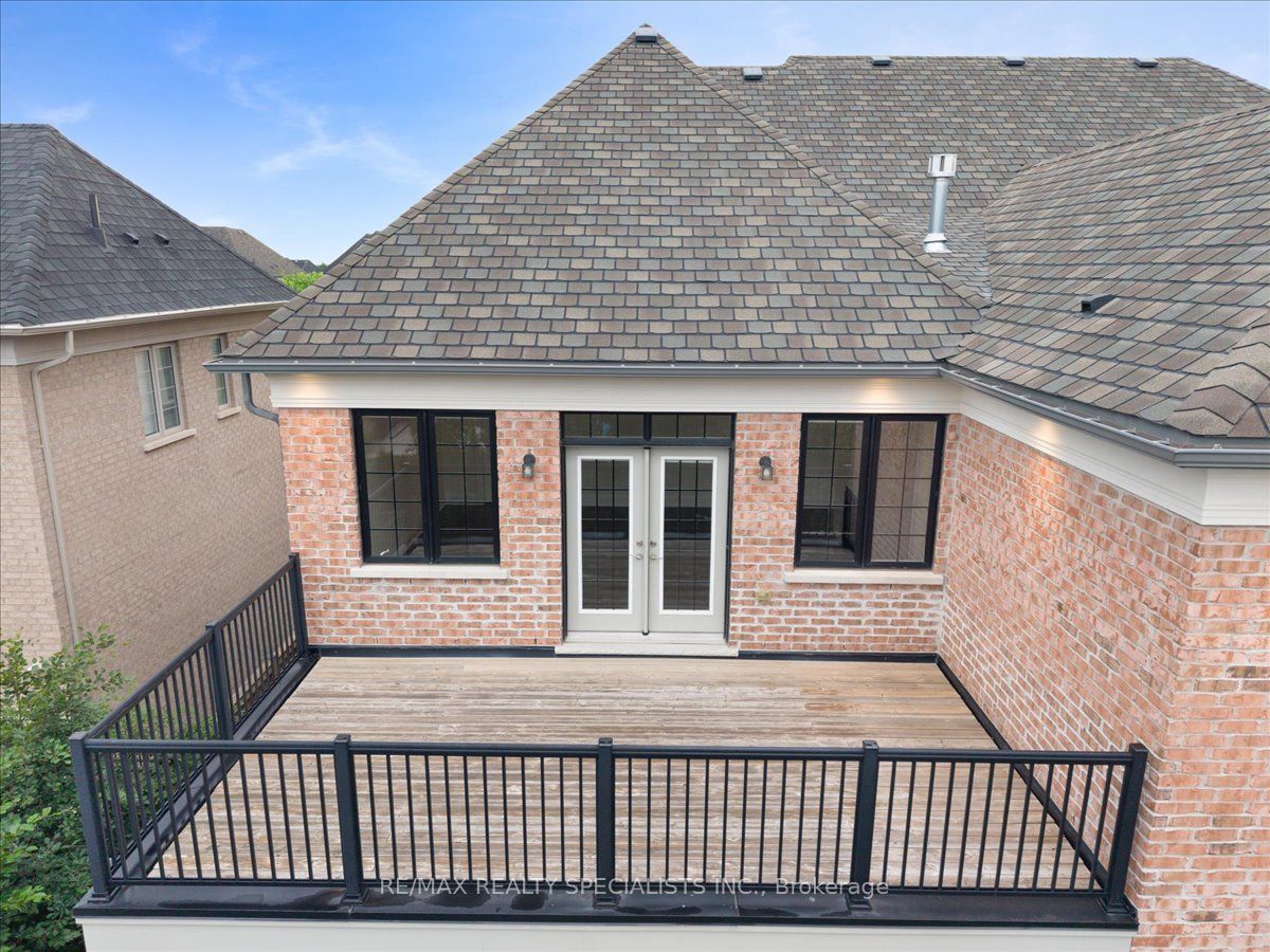 49 Mary Natasha Court, Vaughan, ON L4H 4N6