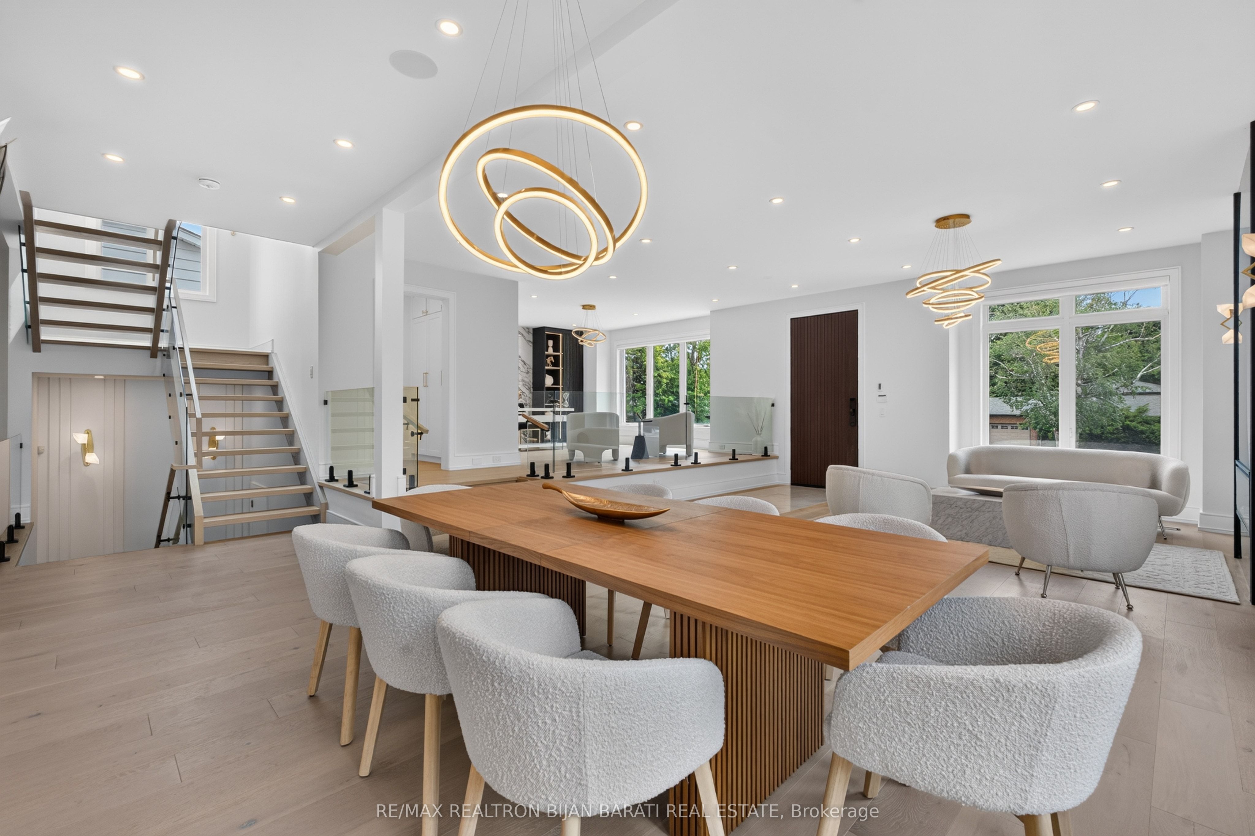 16 Wild Cherry Lane, Markham, ON L3T 3T4