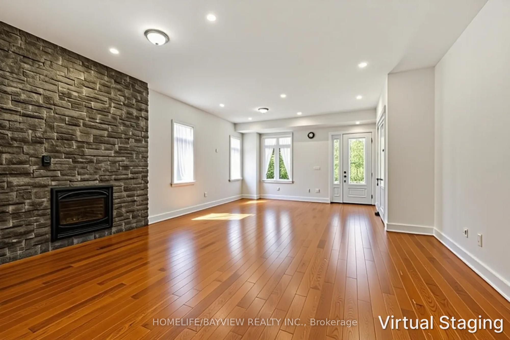9 Albert Street, Georgina, ON L0E 1L0