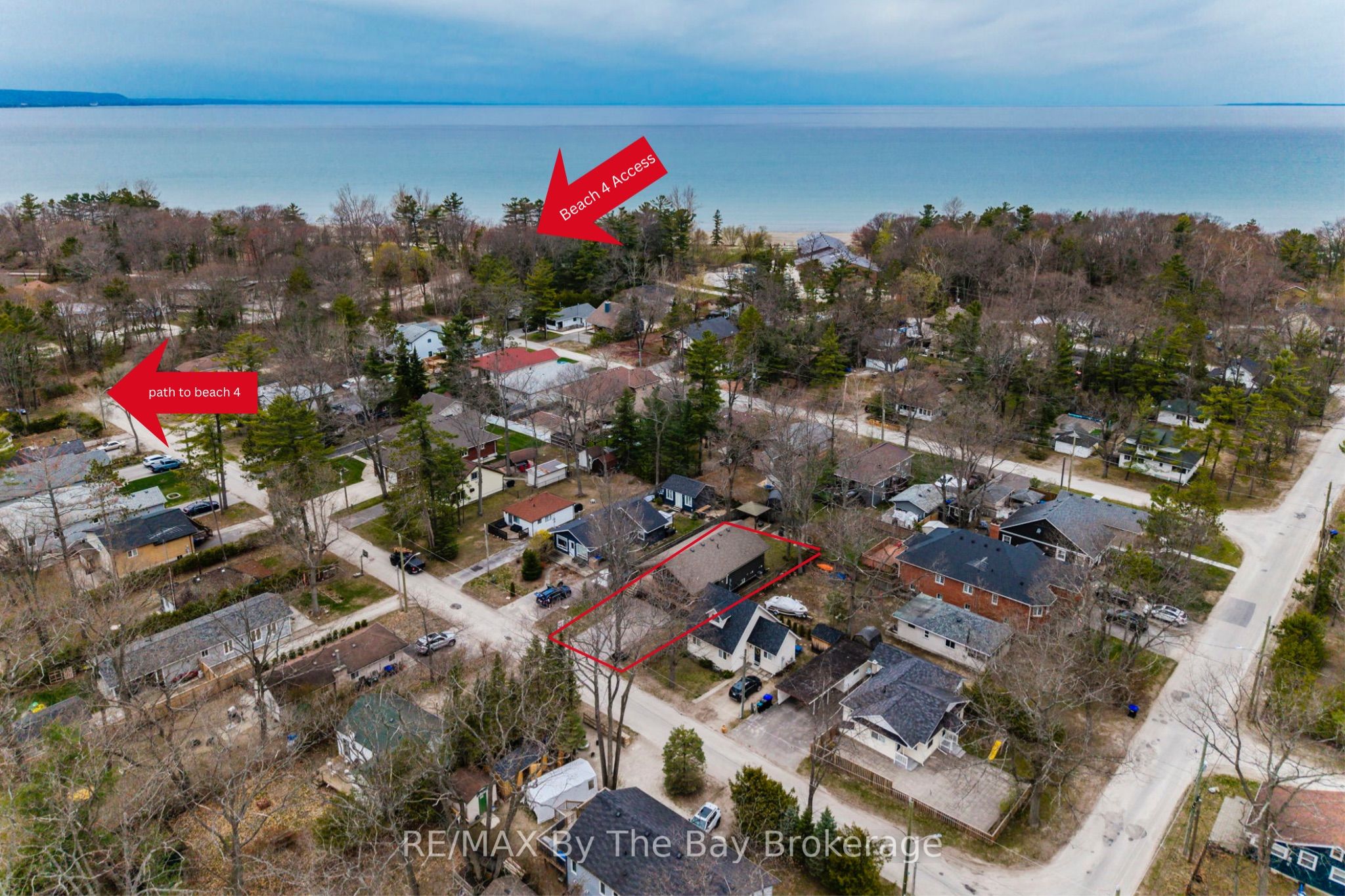 12 5th Lane, Wasaga Beach, ON L9Z 2E9