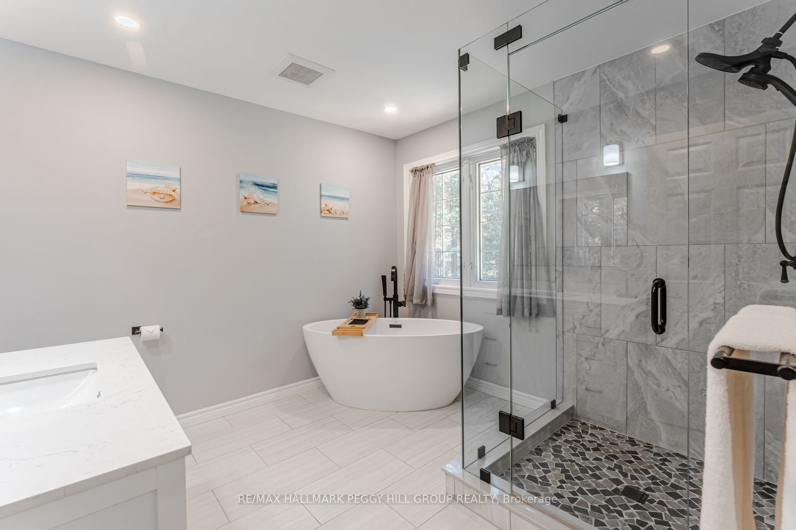 1096 Sunnidale Road, Springwater, ON L9X 0R9