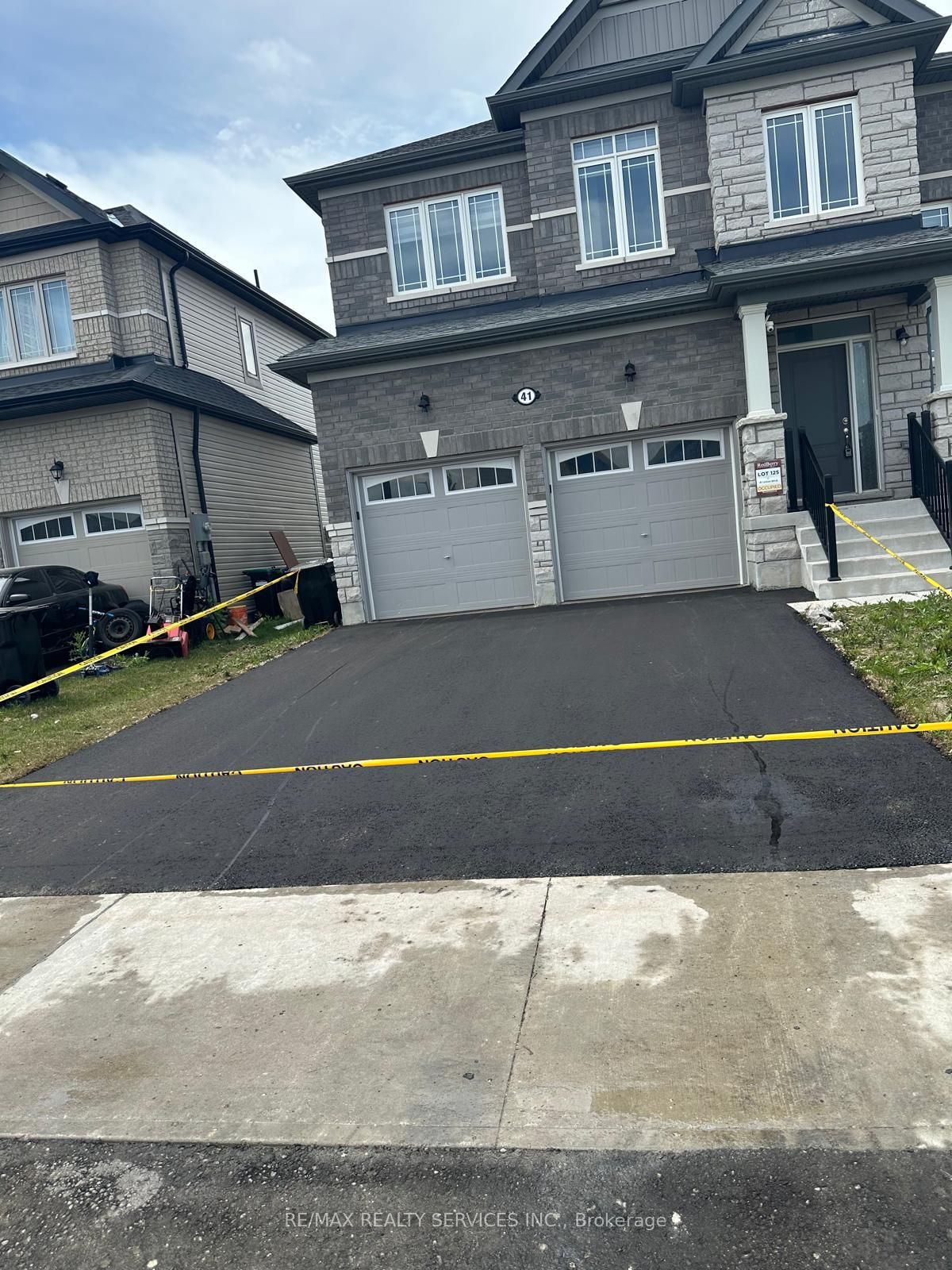 41 Union Boulevard, Wasaga Beach, ON L9Z 0M6