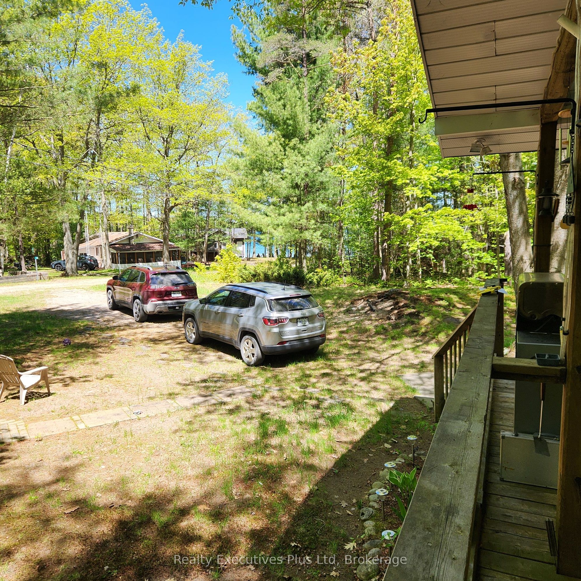 12 Waagosh Miikans Lane, Christian Island 30, ON L9M 0A9