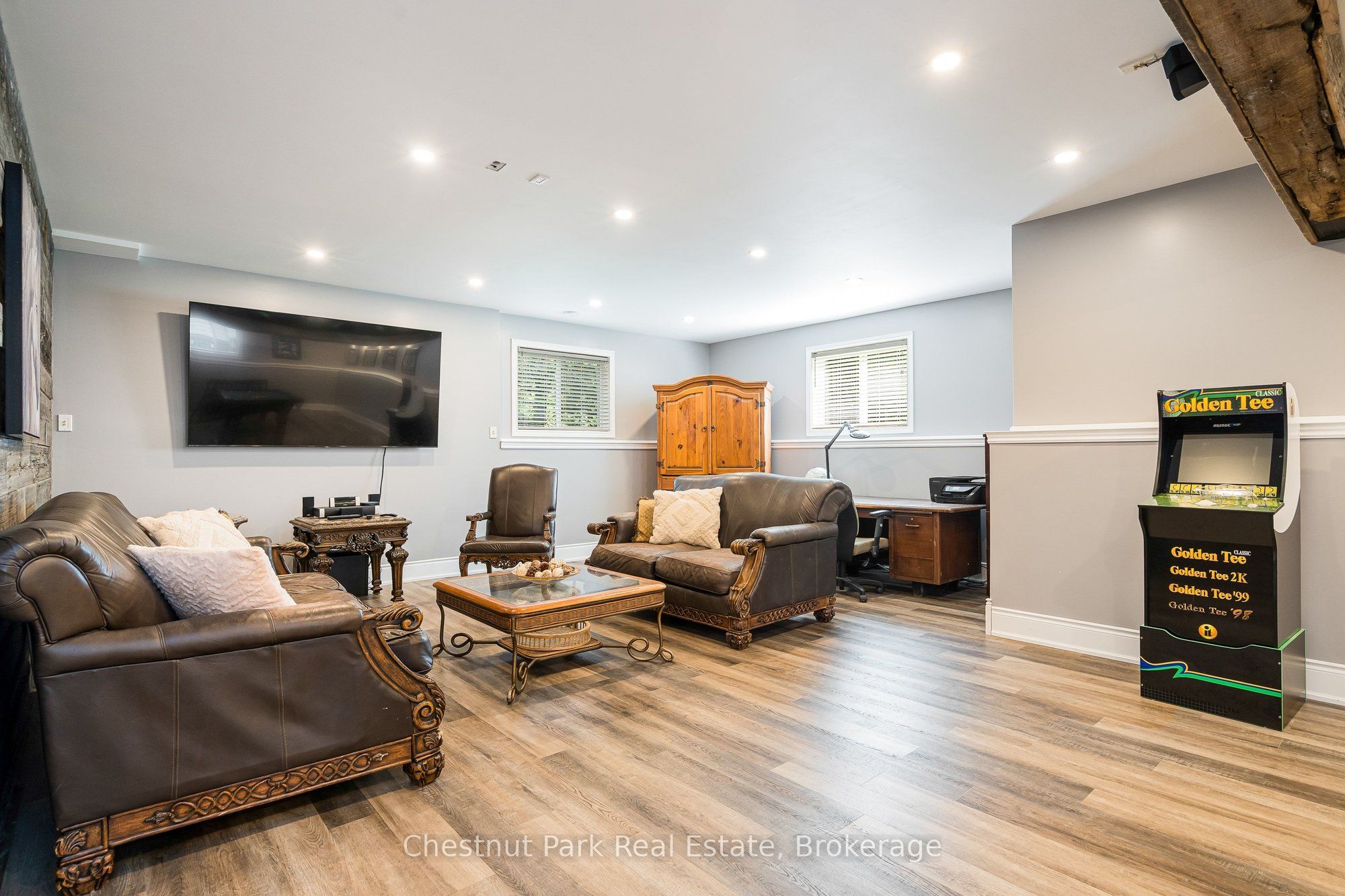 15 Saunders Street, Collingwood, ON L9Y 0G2