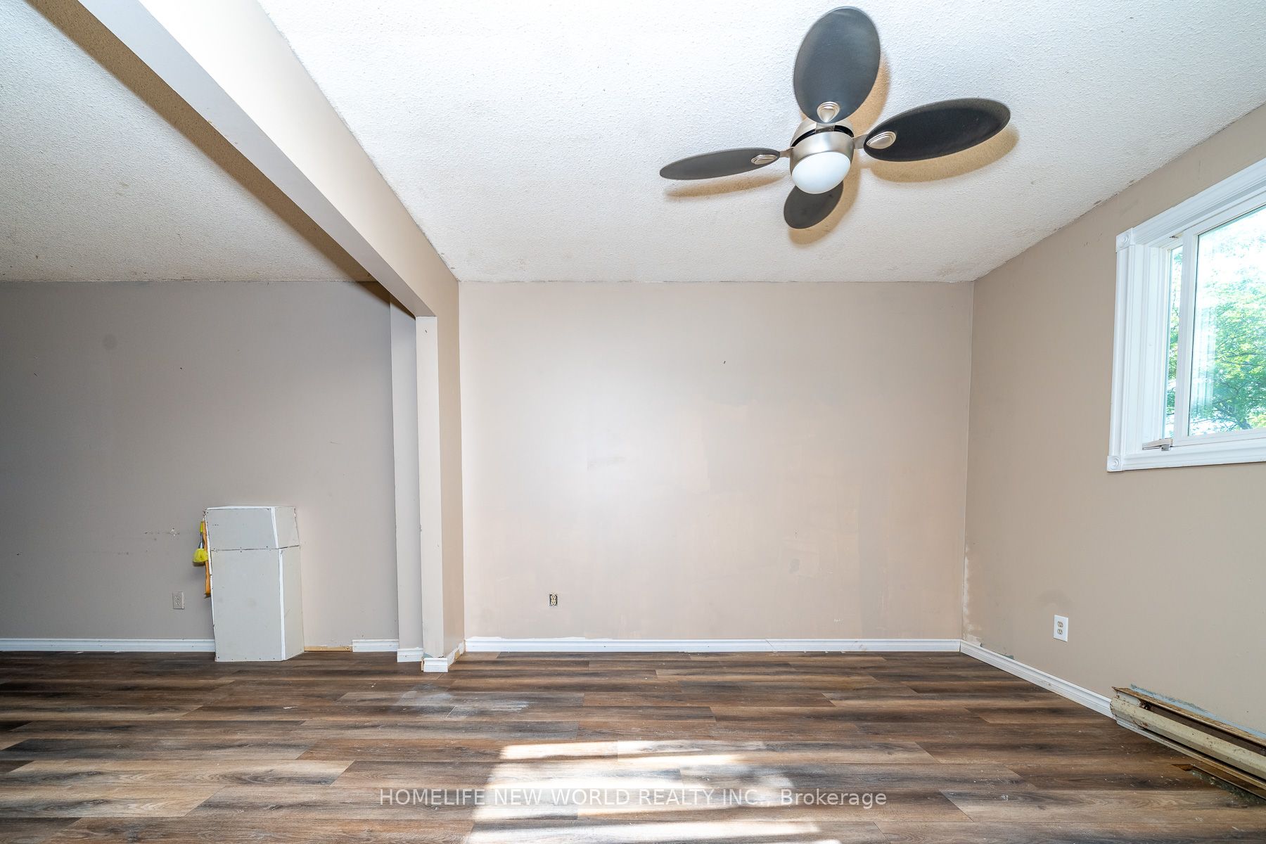 341 Hickling Trail, Barrie, ON L4M 5Z6