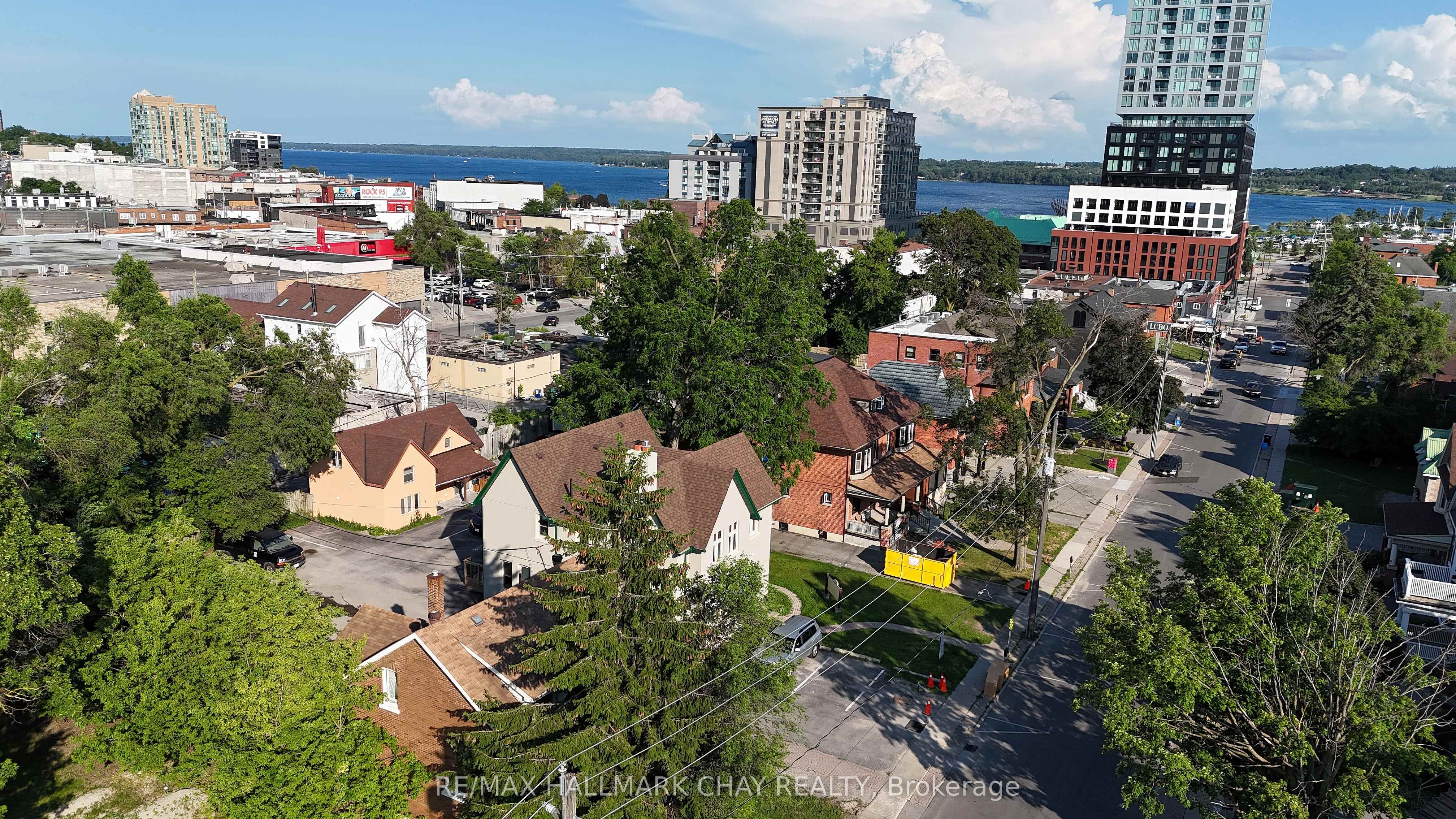 83 Mary Street, Barrie, ON L4N 1T2