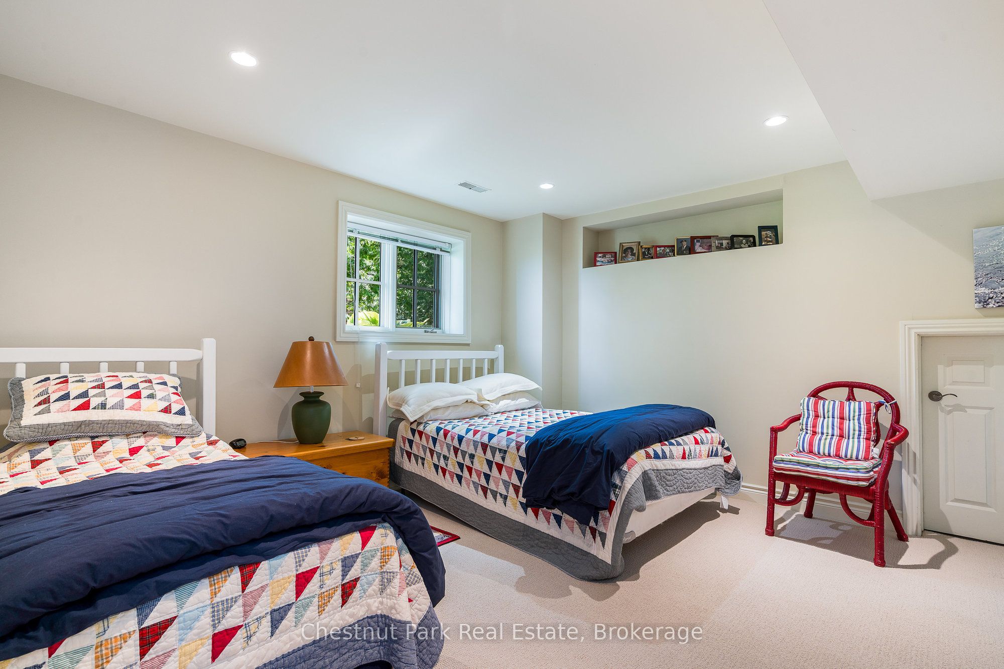 176 Bartlett Boulevard, Collingwood, ON L9Y 5C9