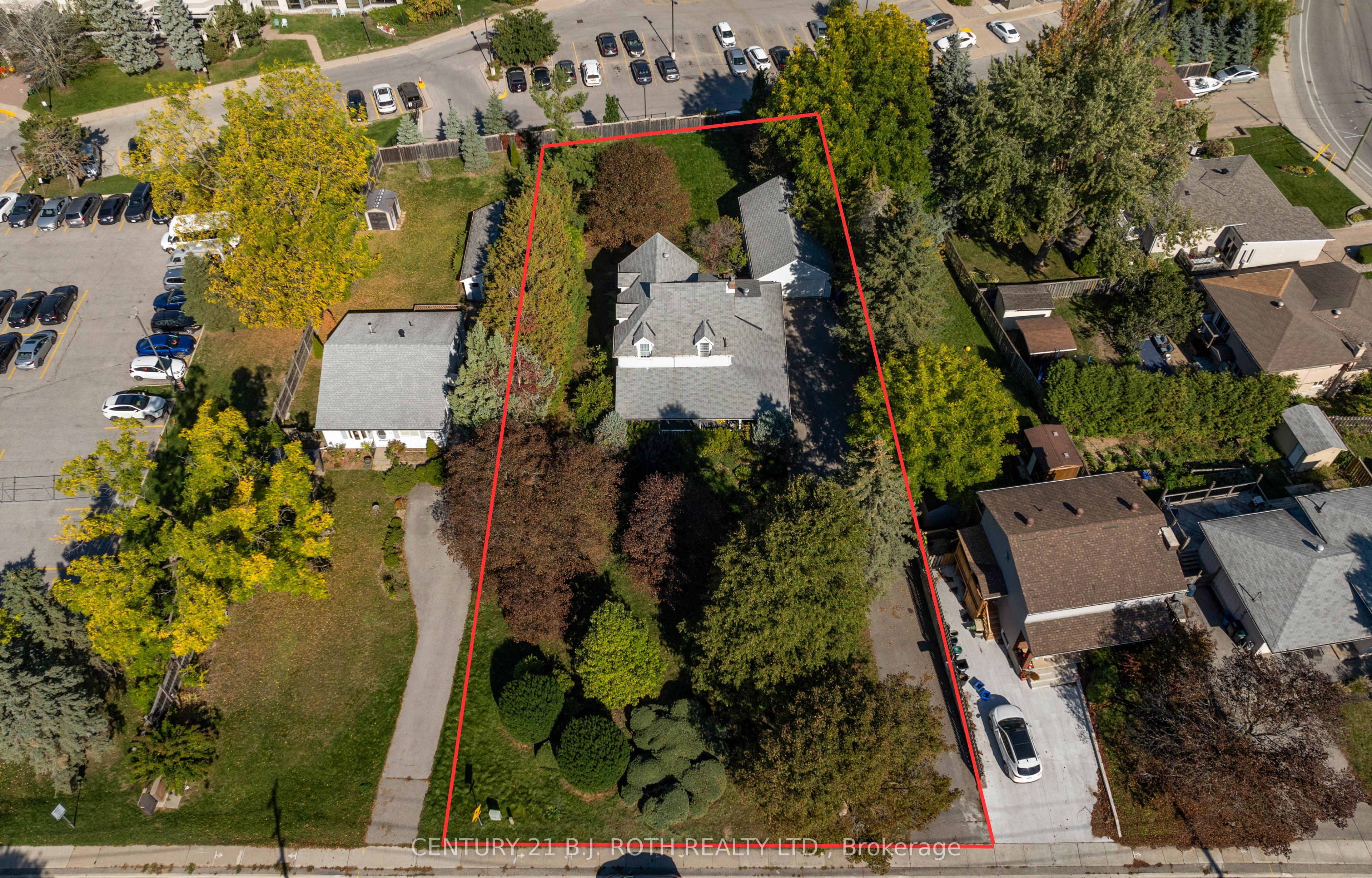 70 Baldwin Lane, Barrie, ON L4N 2W3