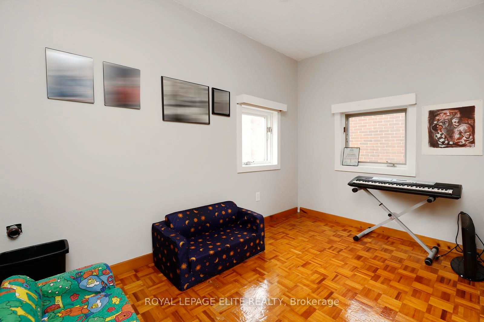 174 Owen Street, Barrie, ON L4M 3H9