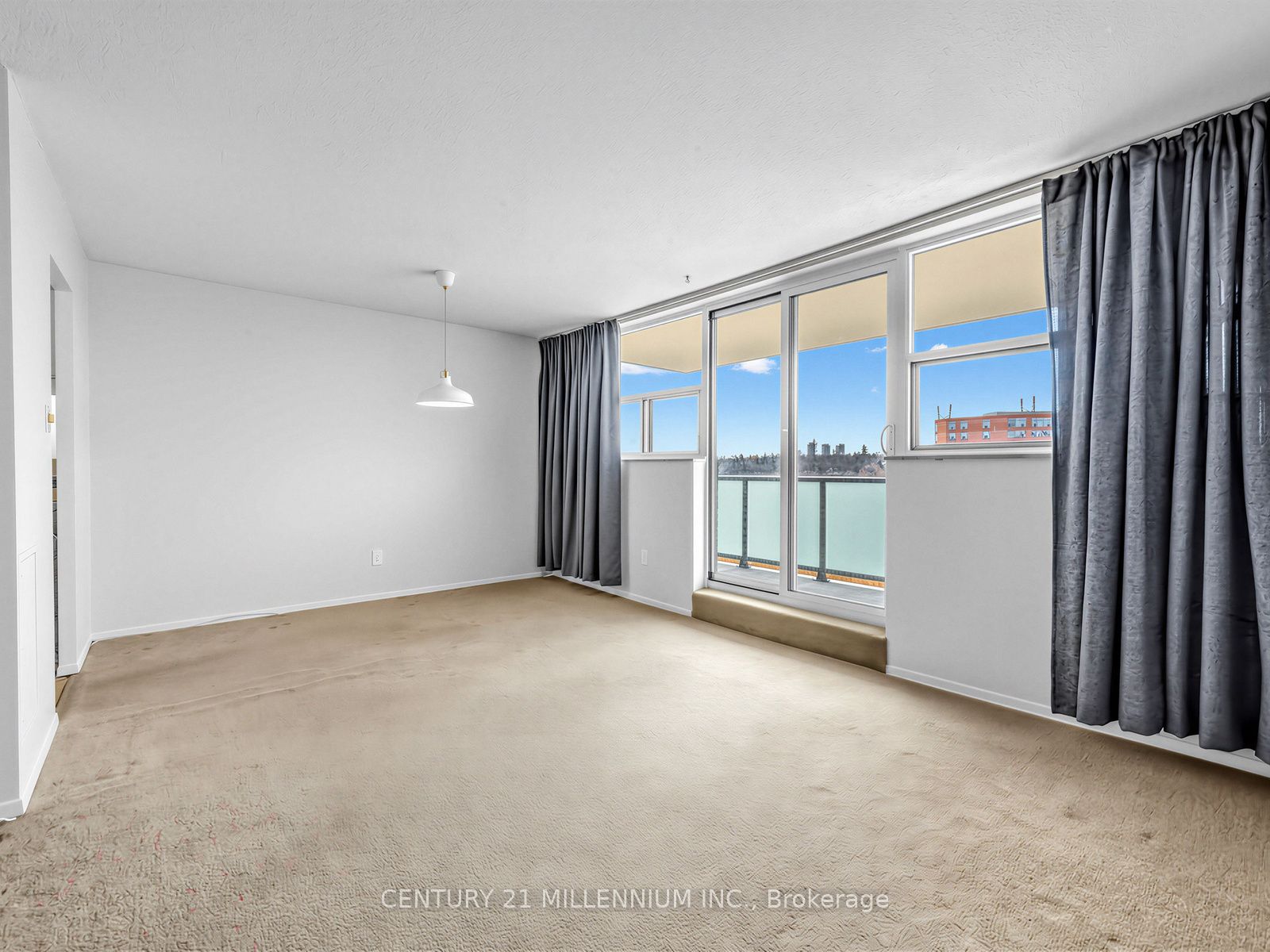 2130 Weston Road 805, Toronto, ON M9N 3R9