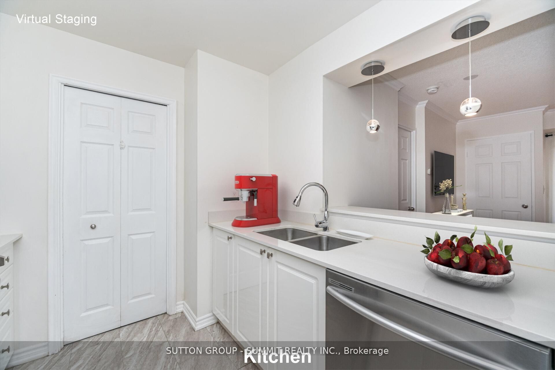 2300 Parkhaven Boulevard 207, Oakville, ON L6H 6V9