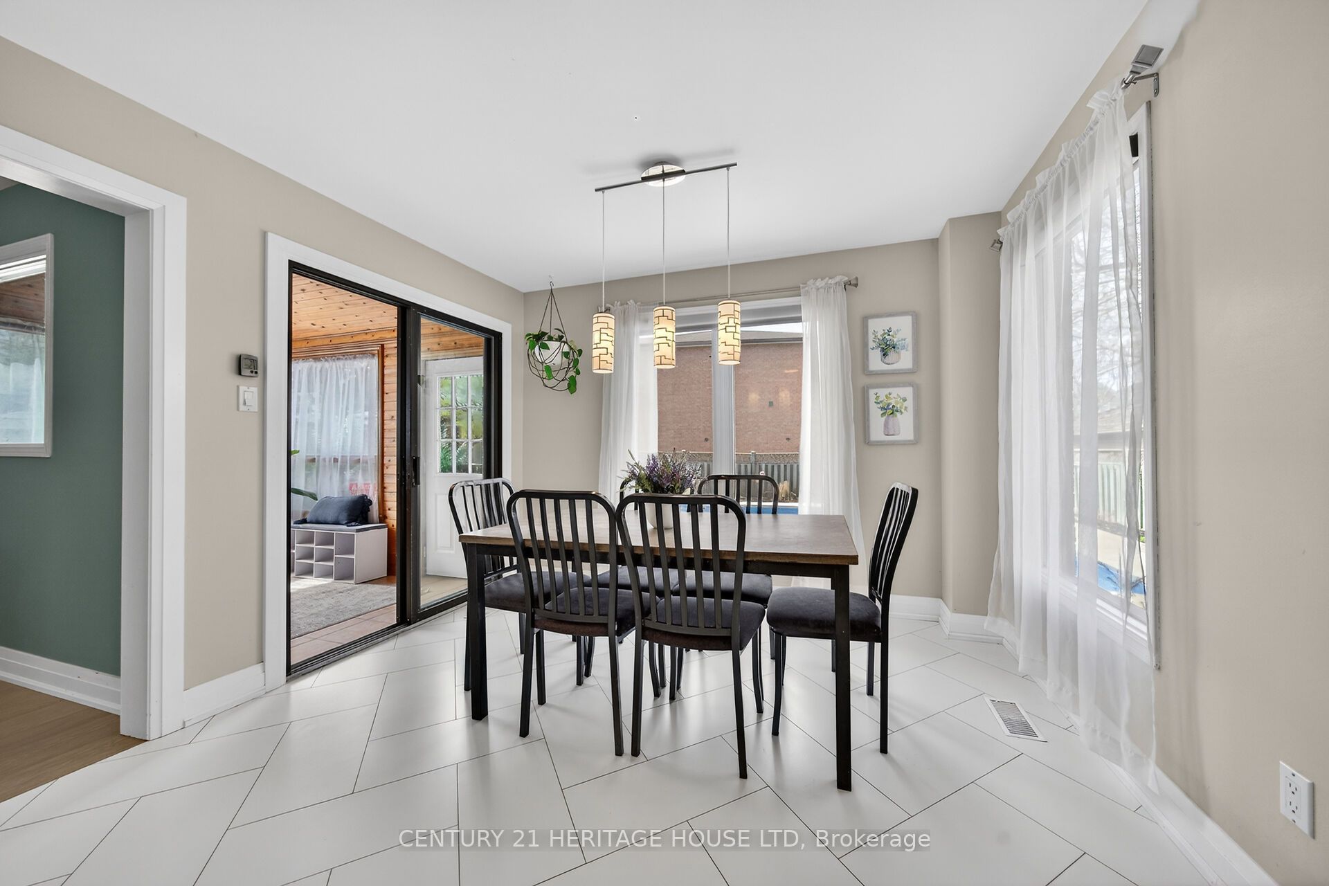 3 Bowes Court, Caledon, ON L7E 1A5