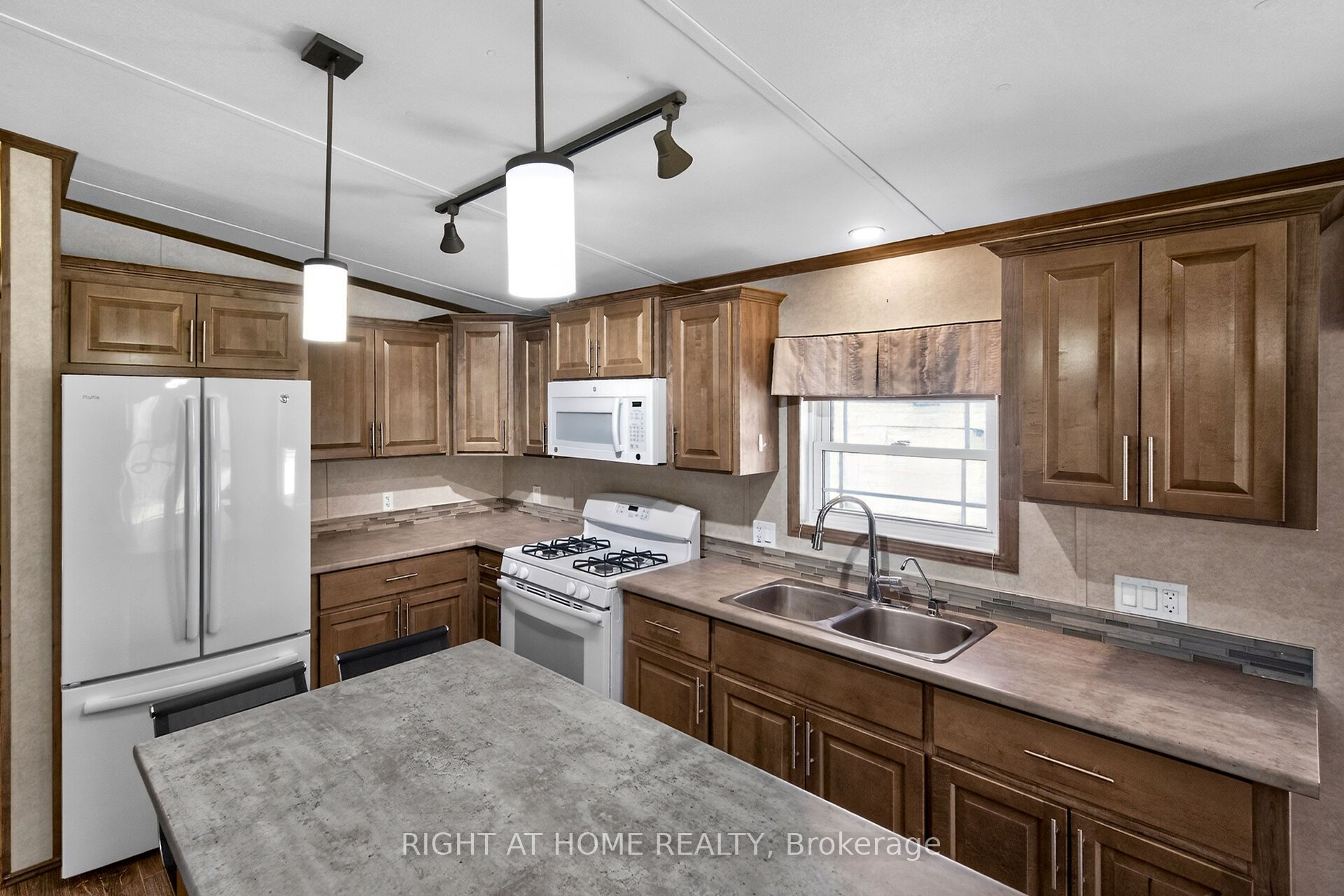 4449 Milburough Line 5 Beech, Burlington, ON L7P 0C5