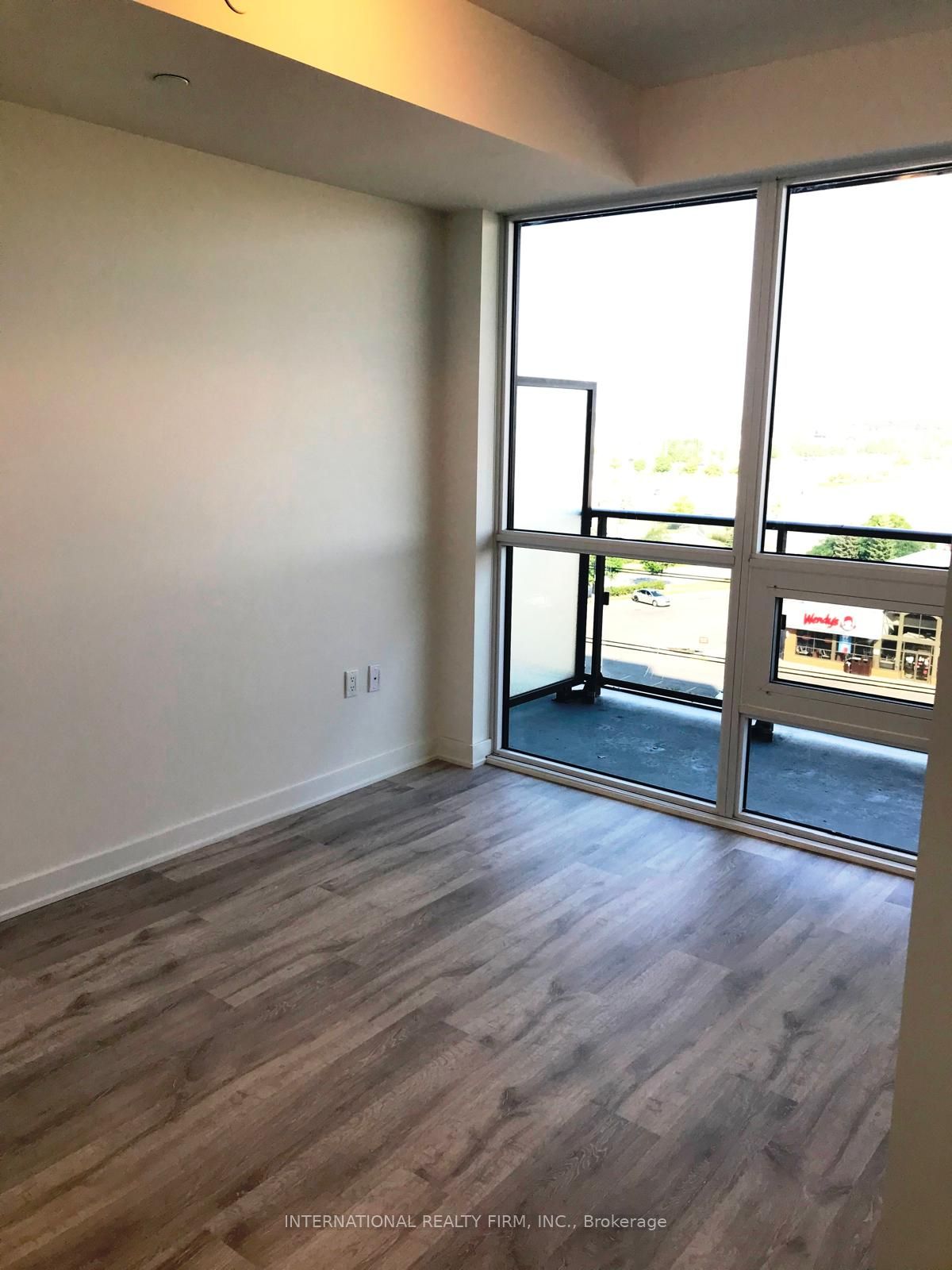 4677 Glen Erin Drive 601, Mississauga, ON L5M 2E3