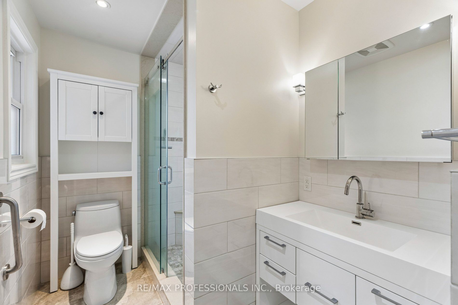 151 Perry Crescent, Toronto, ON M9A 1K8