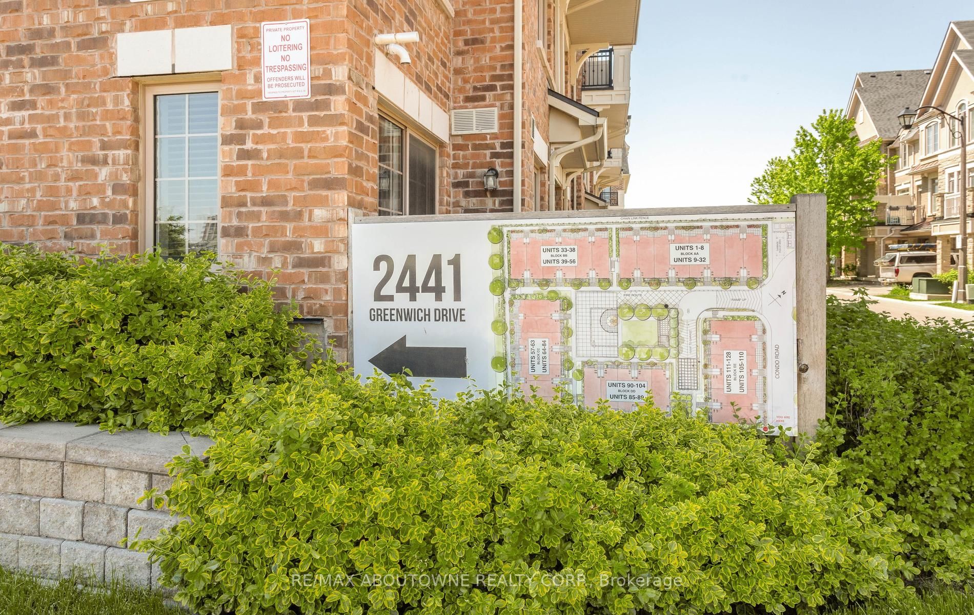 2441 Greenwich Drive 1, Oakville, ON L6M 0S3
