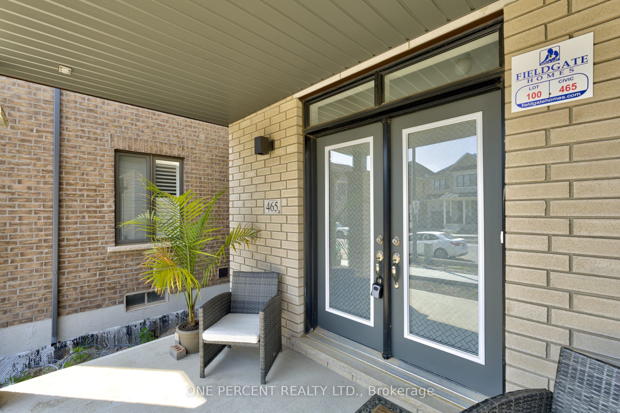 465 Kennedy Circle W, Milton, ON L9E 2C4