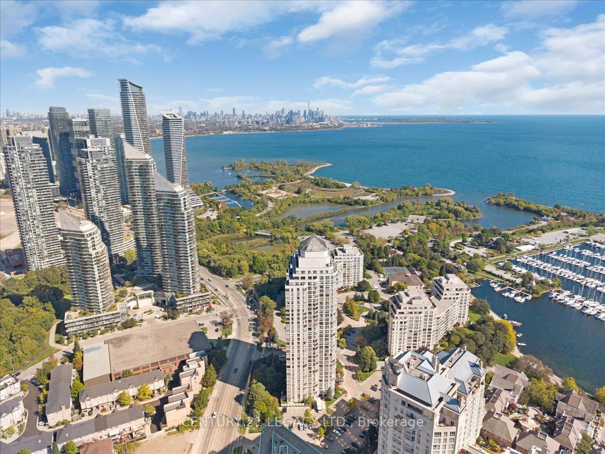 2269 Lake shore Boulevard W 1207, Toronto, ON M8V 3X6