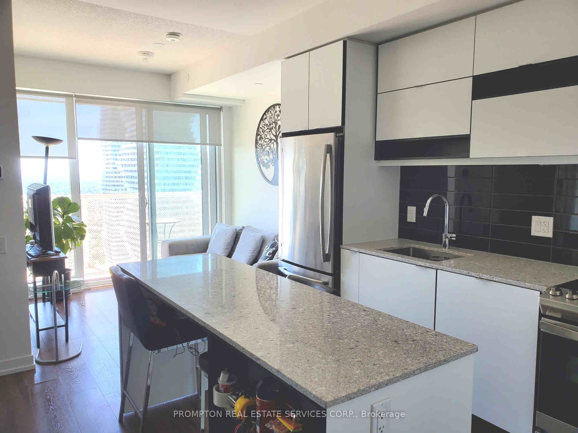 4065 Confederation Parkway 3909, Mississauga, ON L5B 0L6