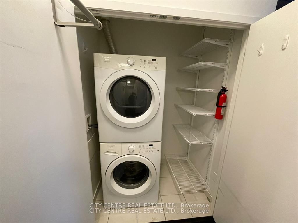 365 Prince Of Wales Drive 601, Mississauga, ON L5B 0G6