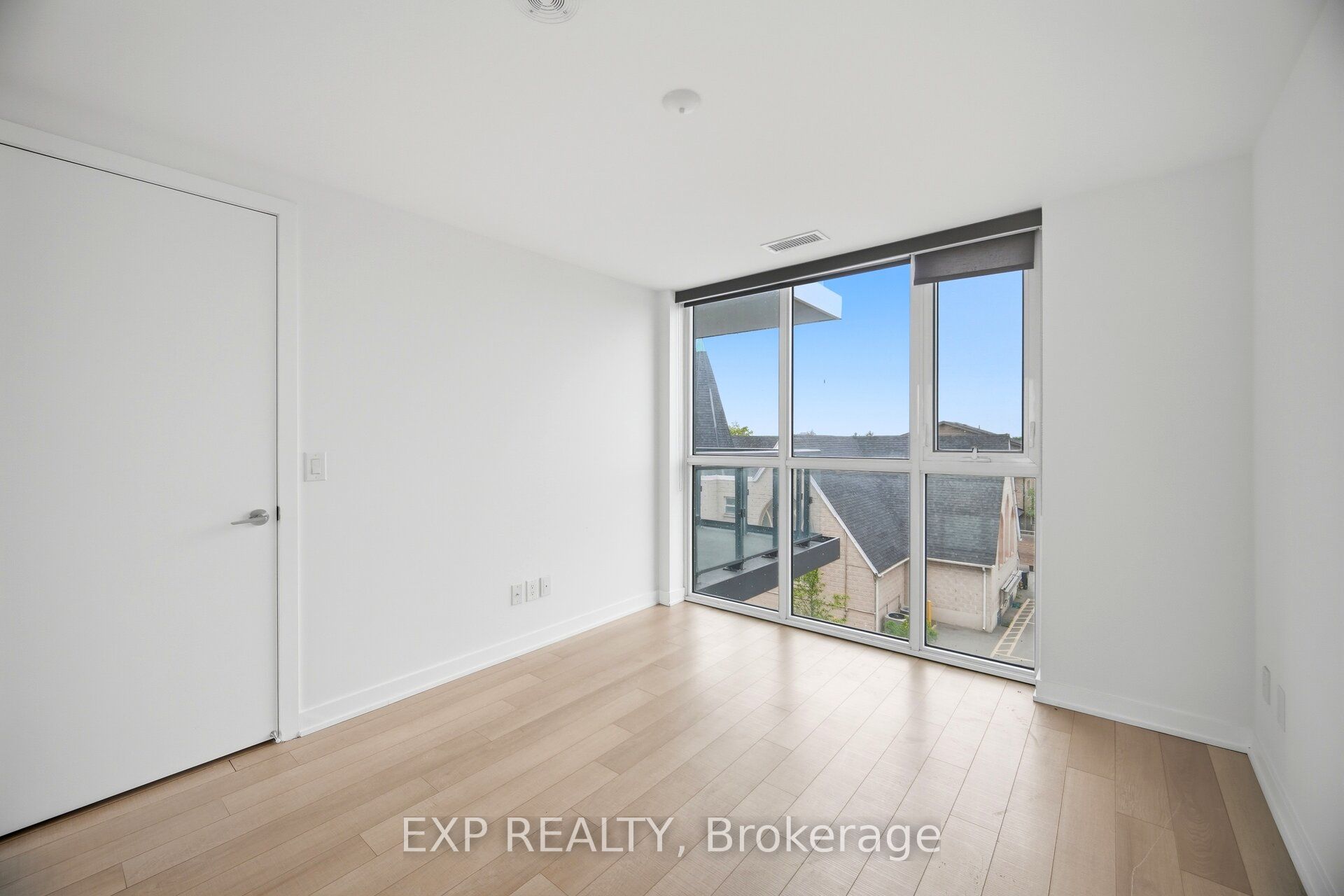 16 McAdam Avenue 306, Toronto, ON M6A 0B9