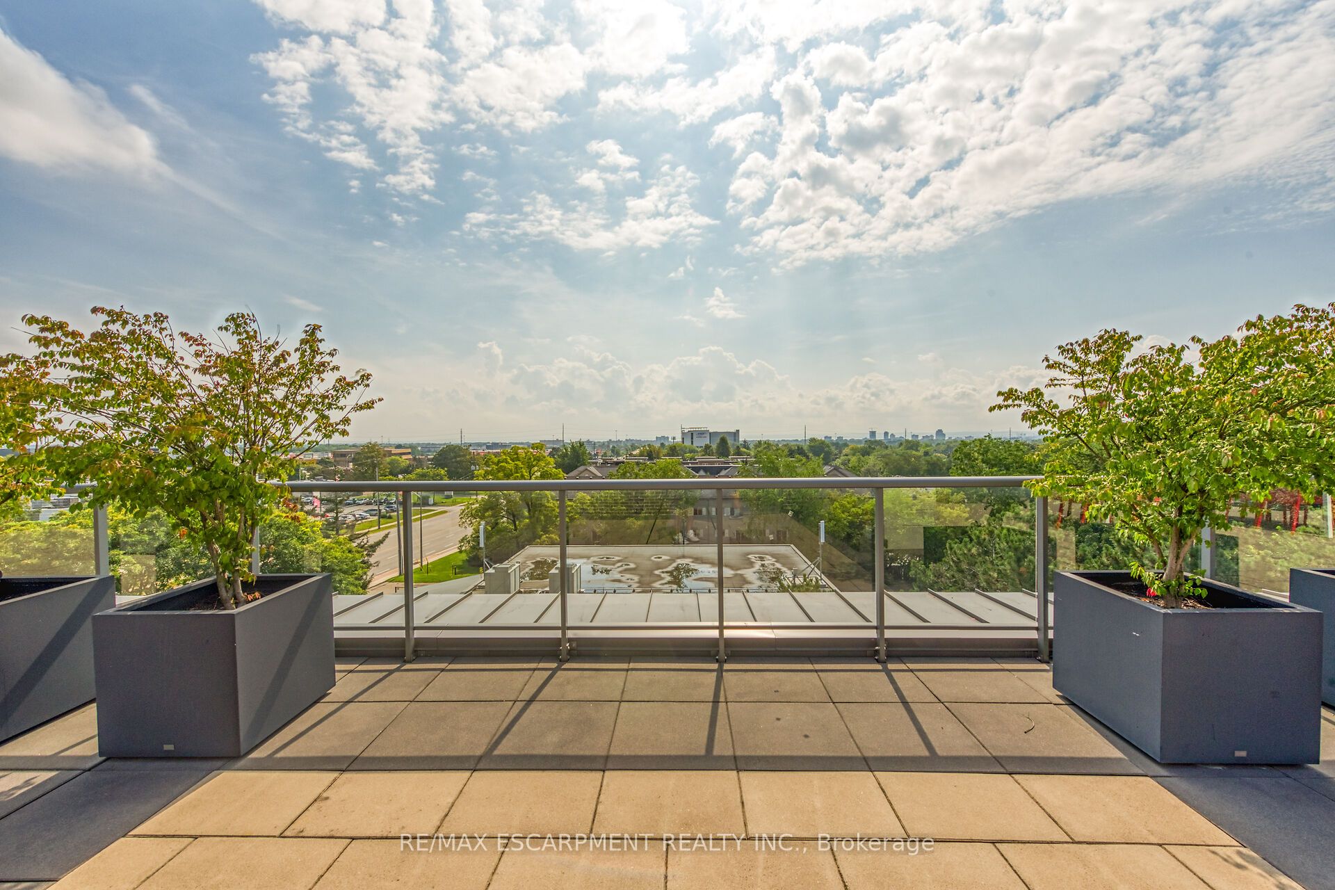 1284 Guelph Line 214, Burlington, ON L7P 0T9