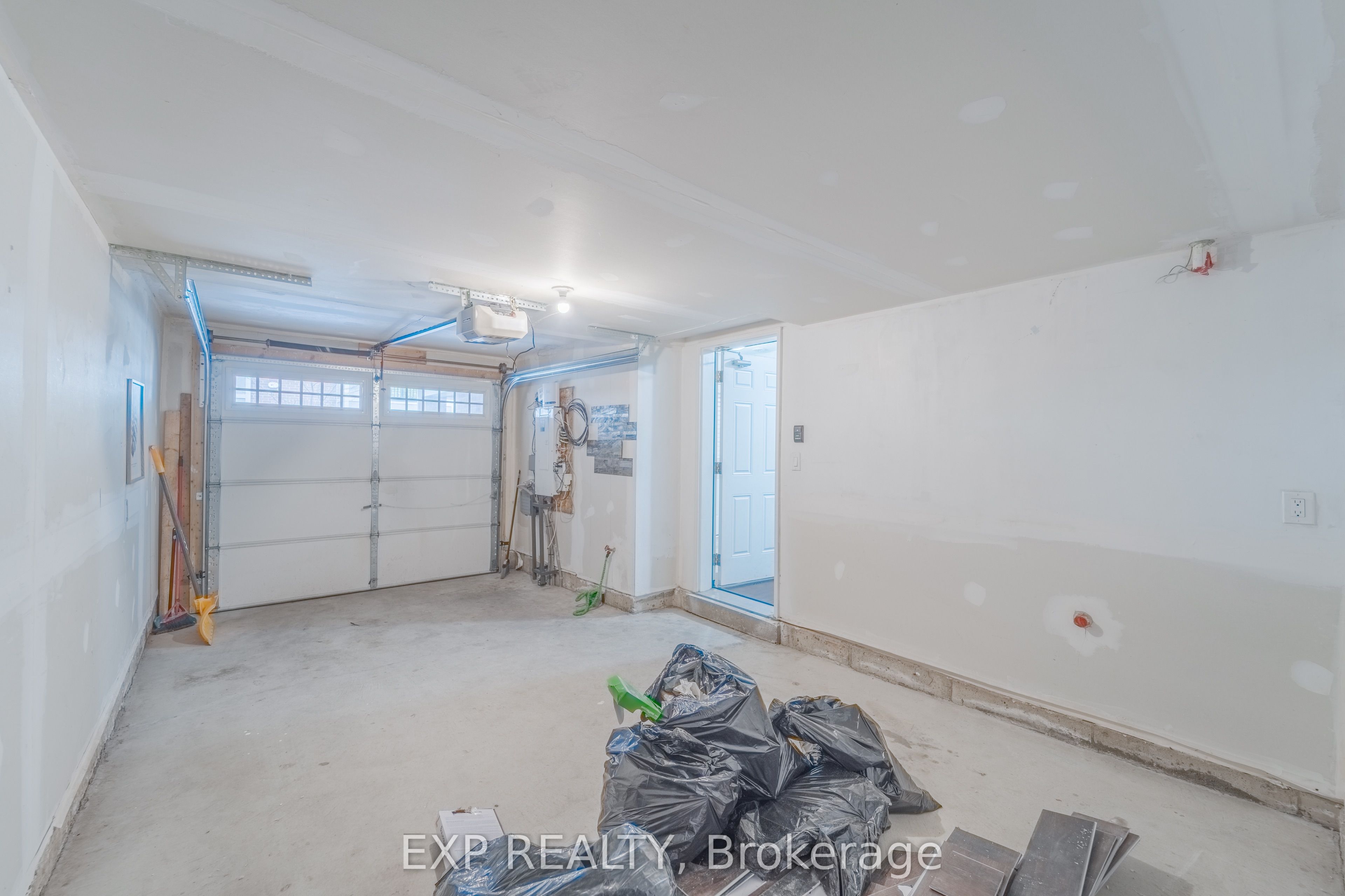 1000 Asleton Boulevard 84, Milton, ON L9T 9L2