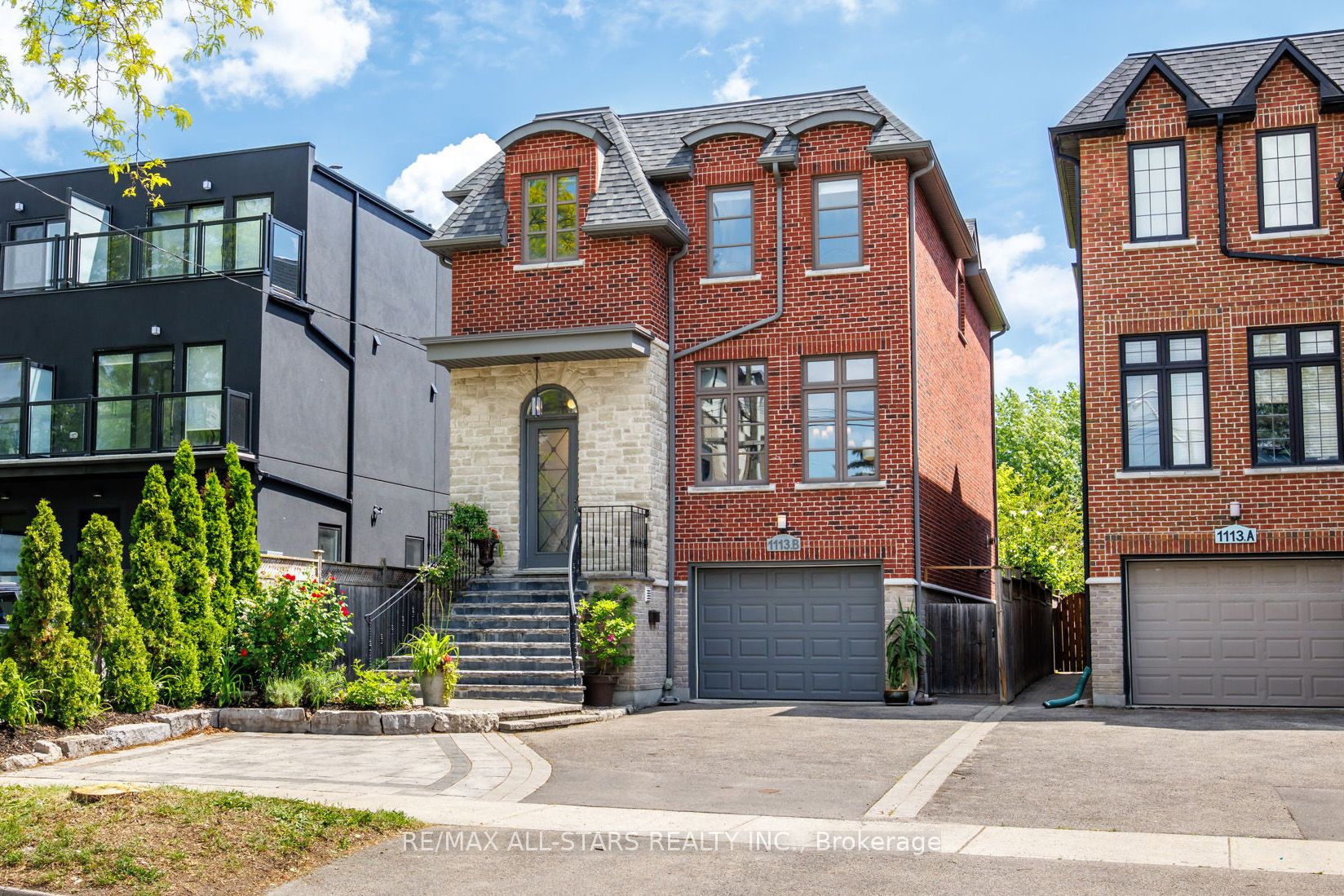 1113B Islington Avenue, Toronto, ON M8Z 4S3