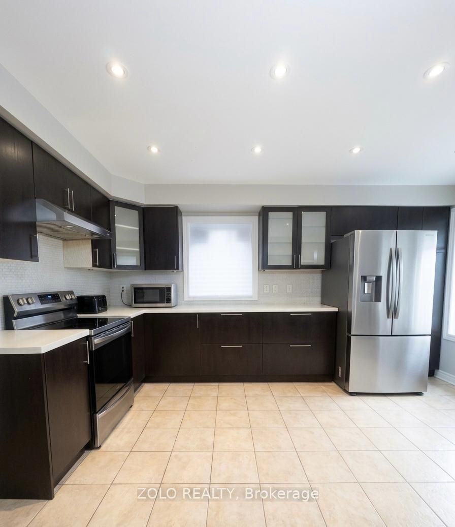 37 S Sewells Lane S, Brampton, ON L7A 2Z9