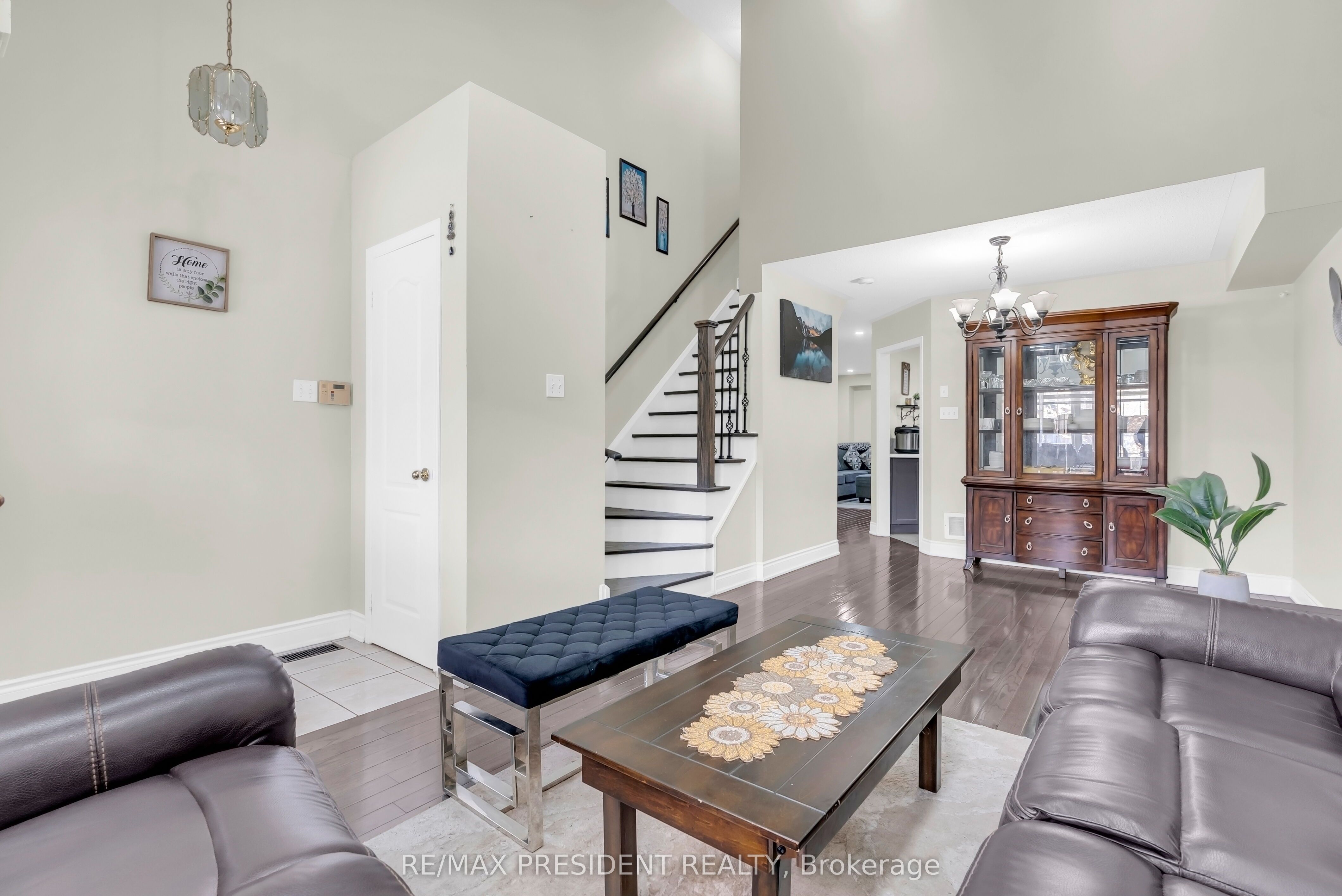 77 Tideland Drive, Brampton, ON L7A 2V8