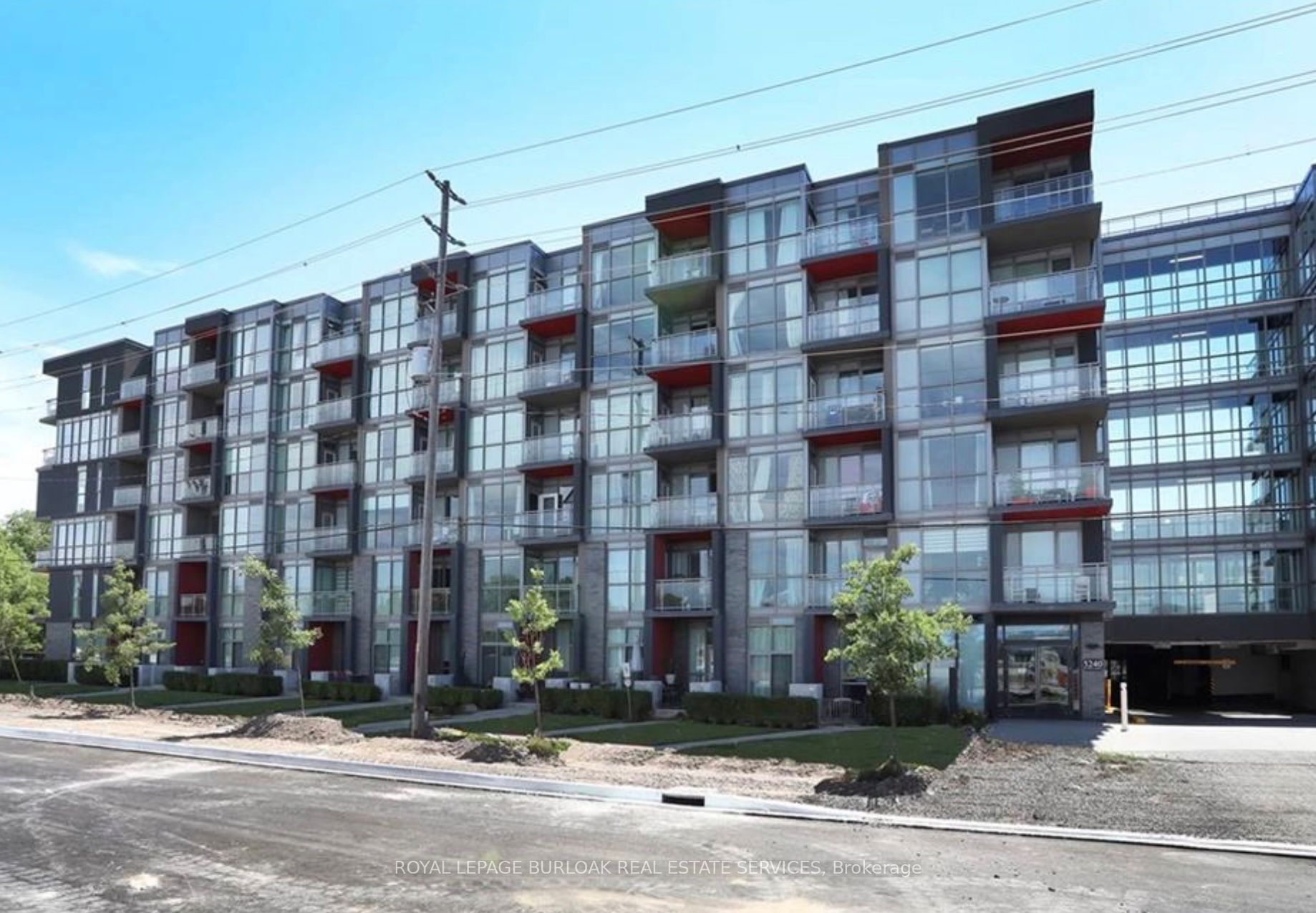 5240 Dundas Street B505, Burlington, ON L7L 0J6