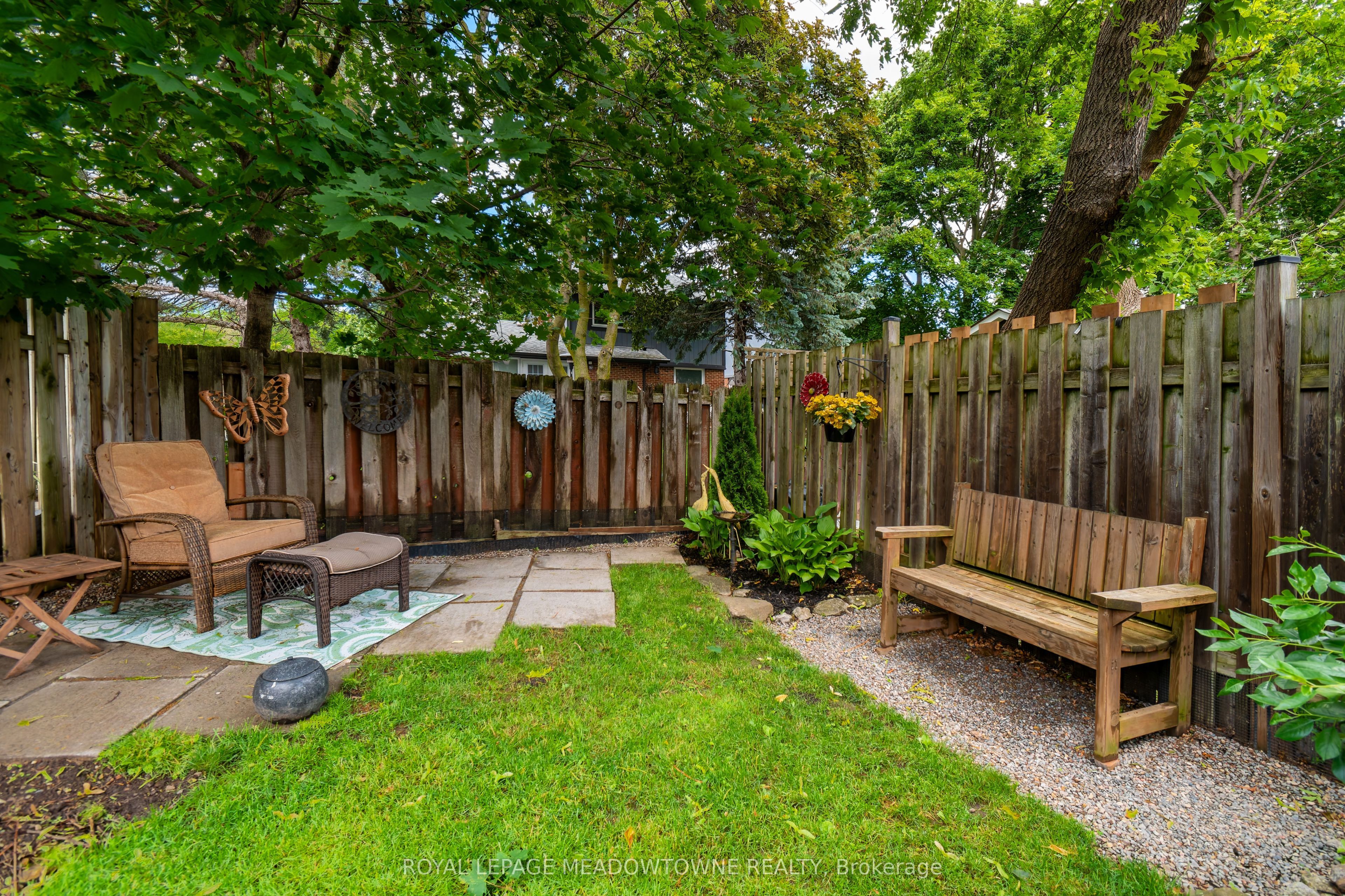 2821 Bucklepost Crescent, Mississauga, ON L5N 1X6
