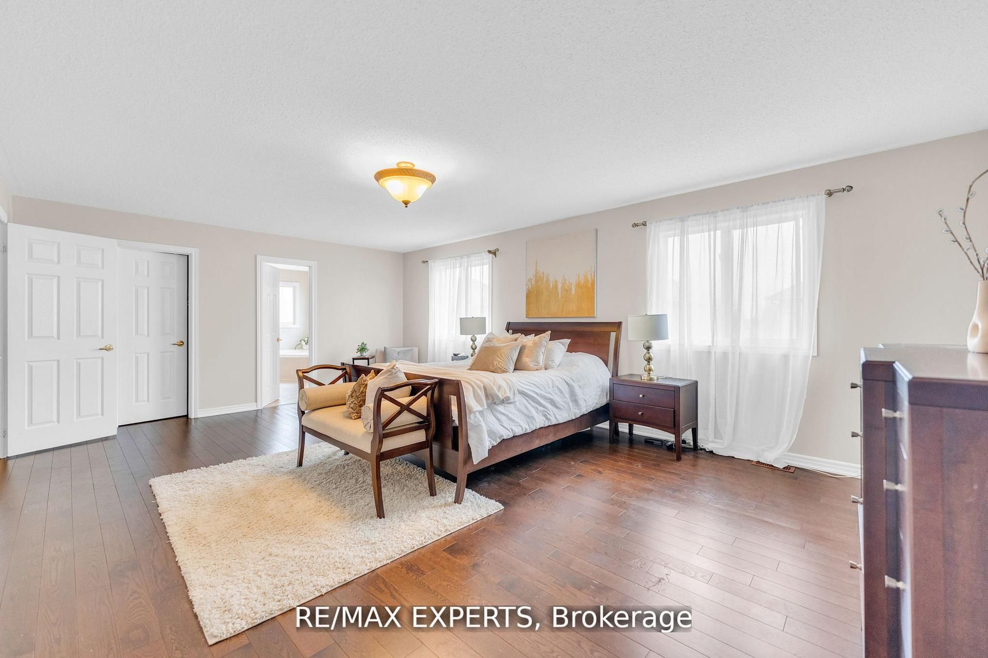 13 Villagewood Street, Brampton, ON L6P 2C3