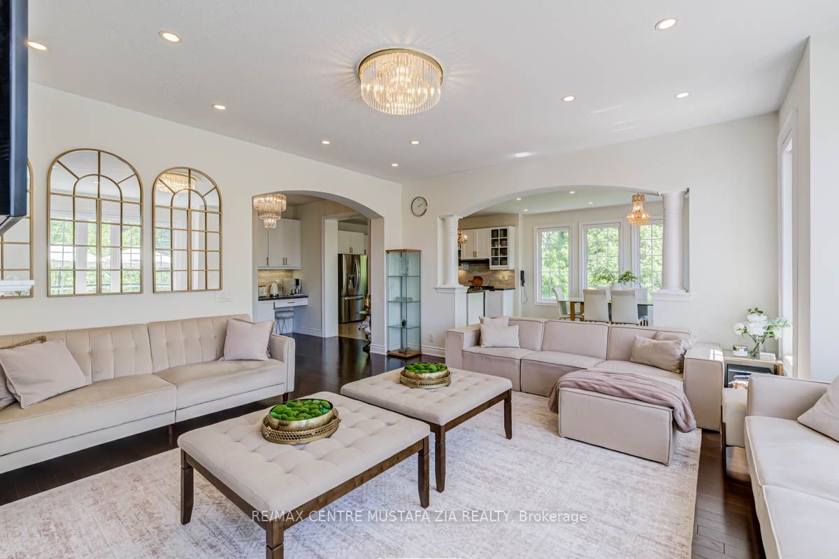 188 Elbern Markell Drive, Brampton, ON L6X 2Z9